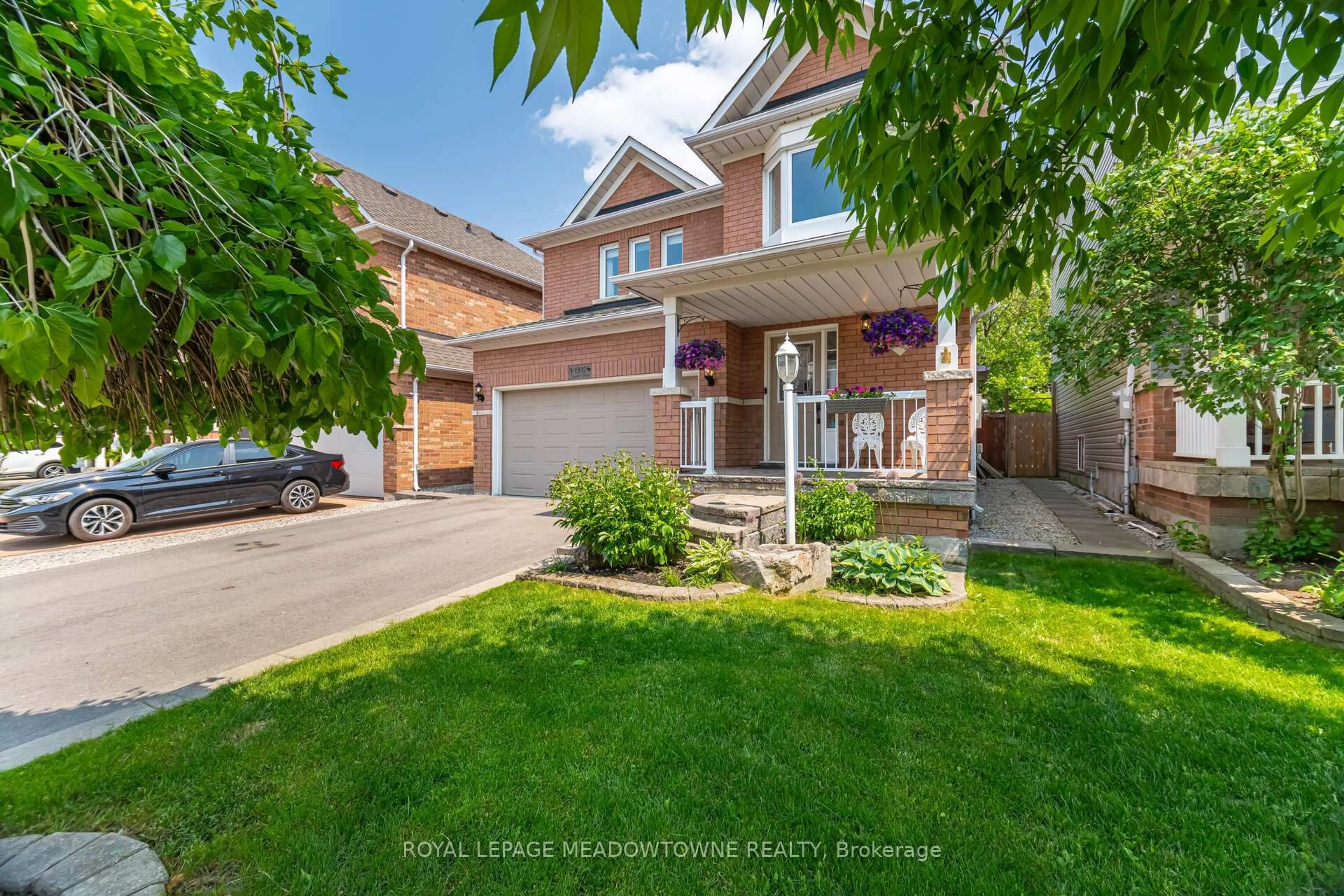 A pic from outside/outdoor area/front of a property/back of a property/a pic from drone, street for 1202 Turner Dr, Milton Ontario L9T 5R6