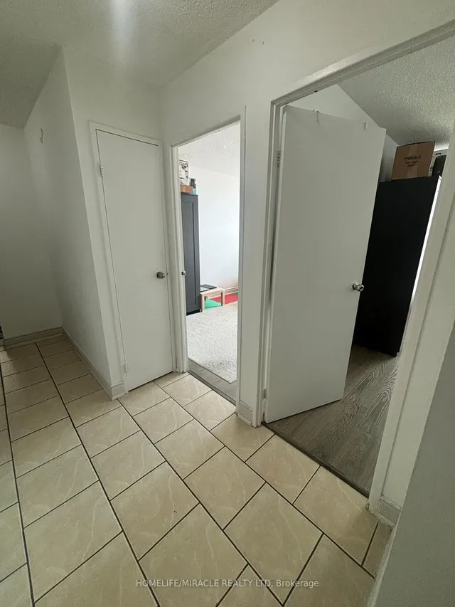 Additional property image - 4 King Cross Rd Unit 1106