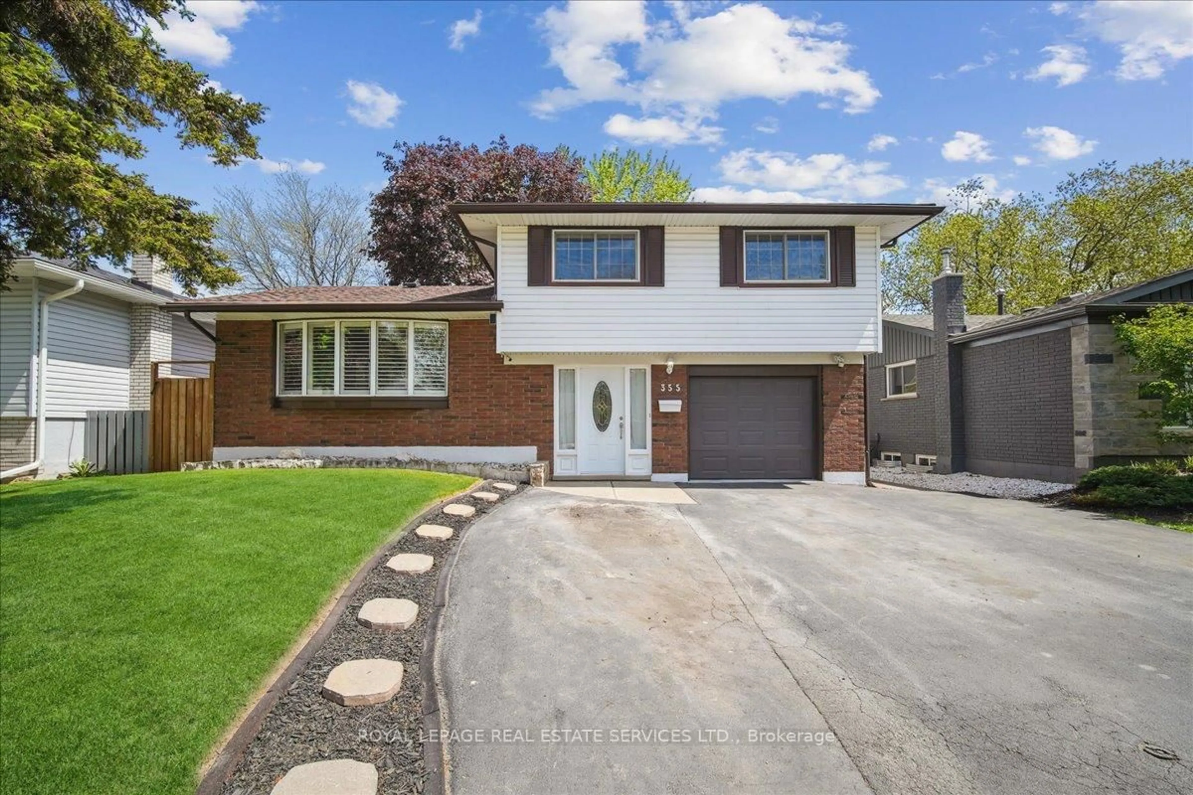 Home with brick exterior material, street for 355 Hampton Heath Rd, Burlington Ontario L7L 4R1