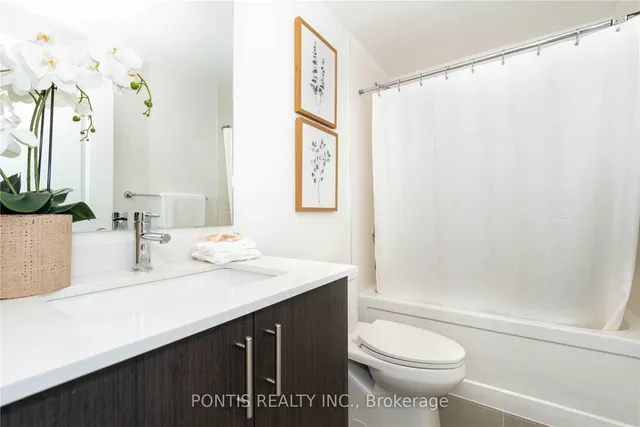 Additional property image - 1050 MAIN St Unit 816