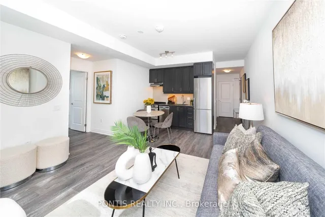 Additional property image - 1050 MAIN St Unit 816