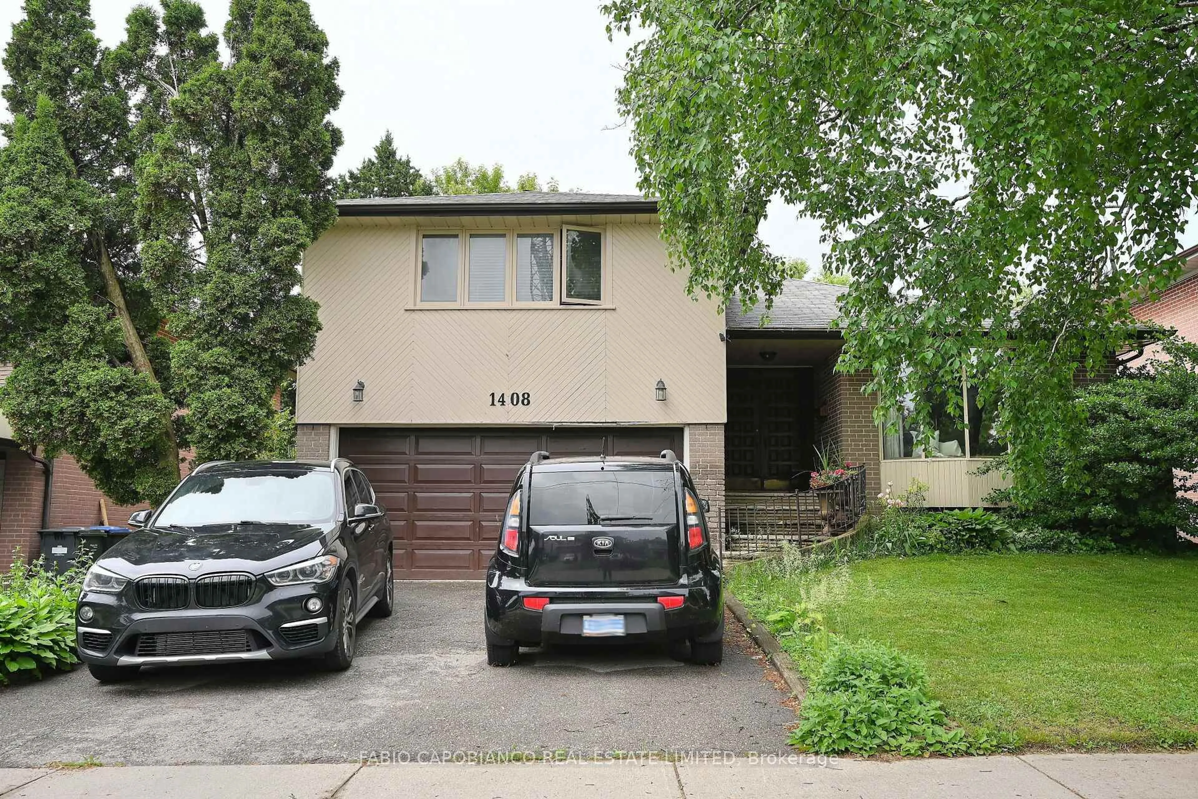 Unknown for 1408 Strathy Ave, Mississauga Ontario L5E 2L2