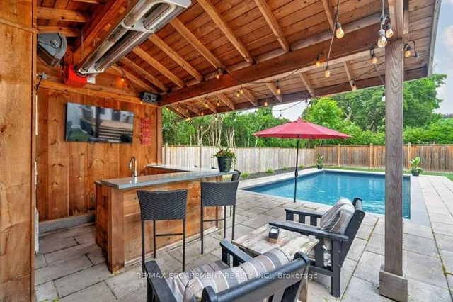 Additional property image - 282 PINE COVE Rd