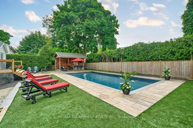 Additional property image - 282 PINE COVE Rd
