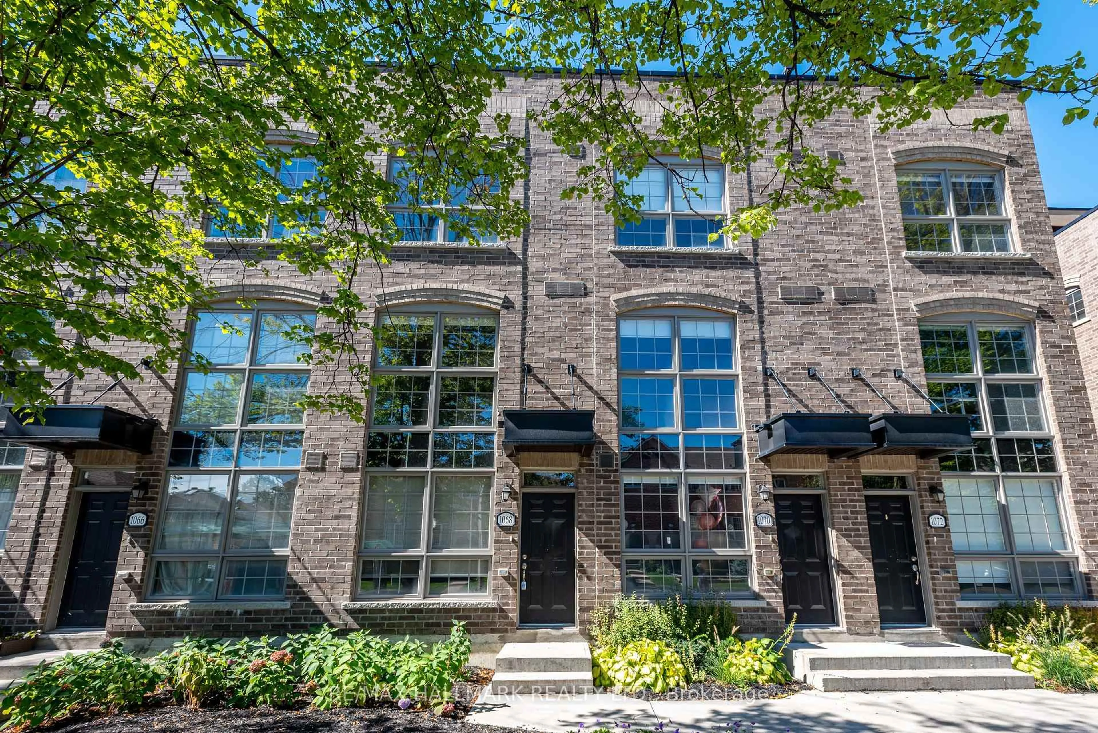 Home with brick exterior material, street for 1068 Lansdowne Ave, Toronto Ontario M6H 3Z4