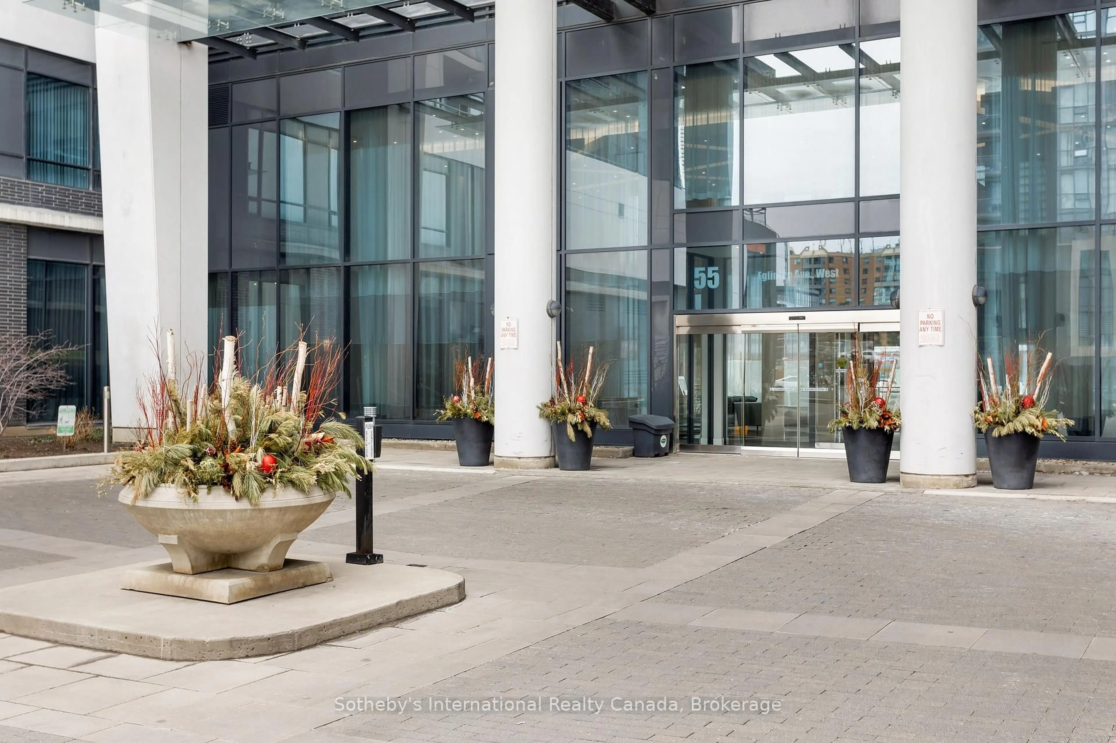 Unknown for 55 Eglinton Ave #1010, Mississauga Ontario L5R 0E4