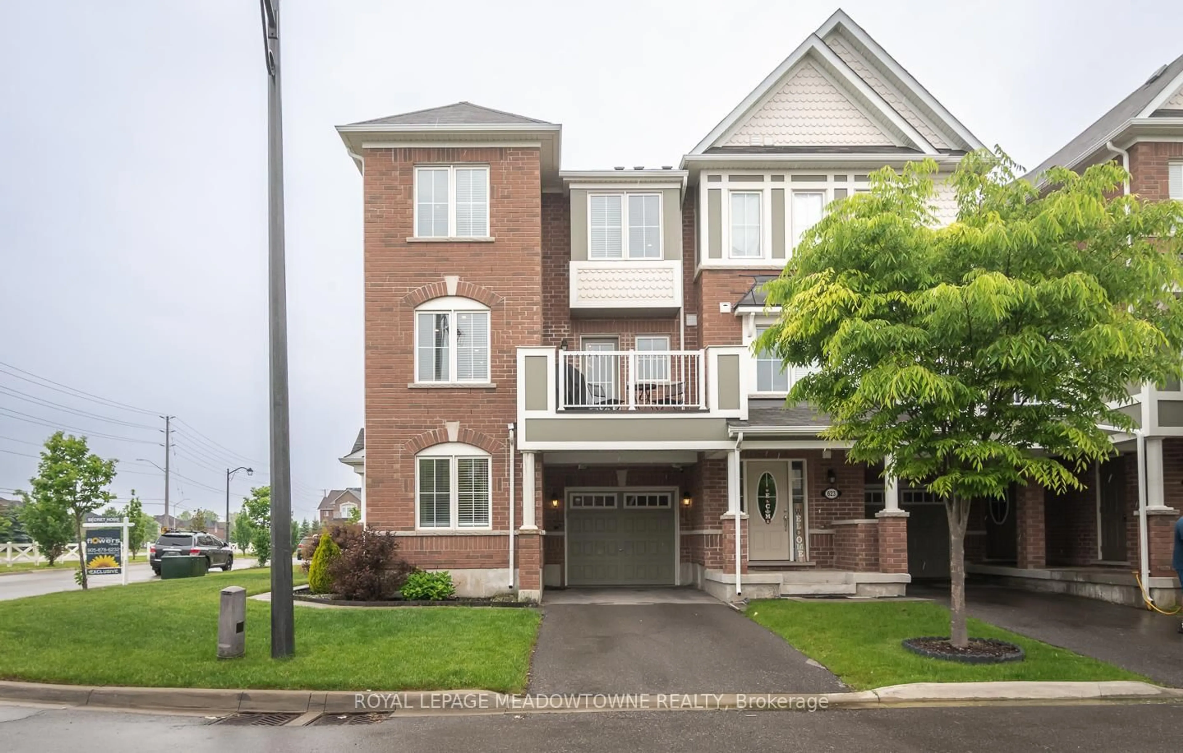 Home with brick exterior material, street for 621 Laking Terr, Milton Ontario L9T 9J5