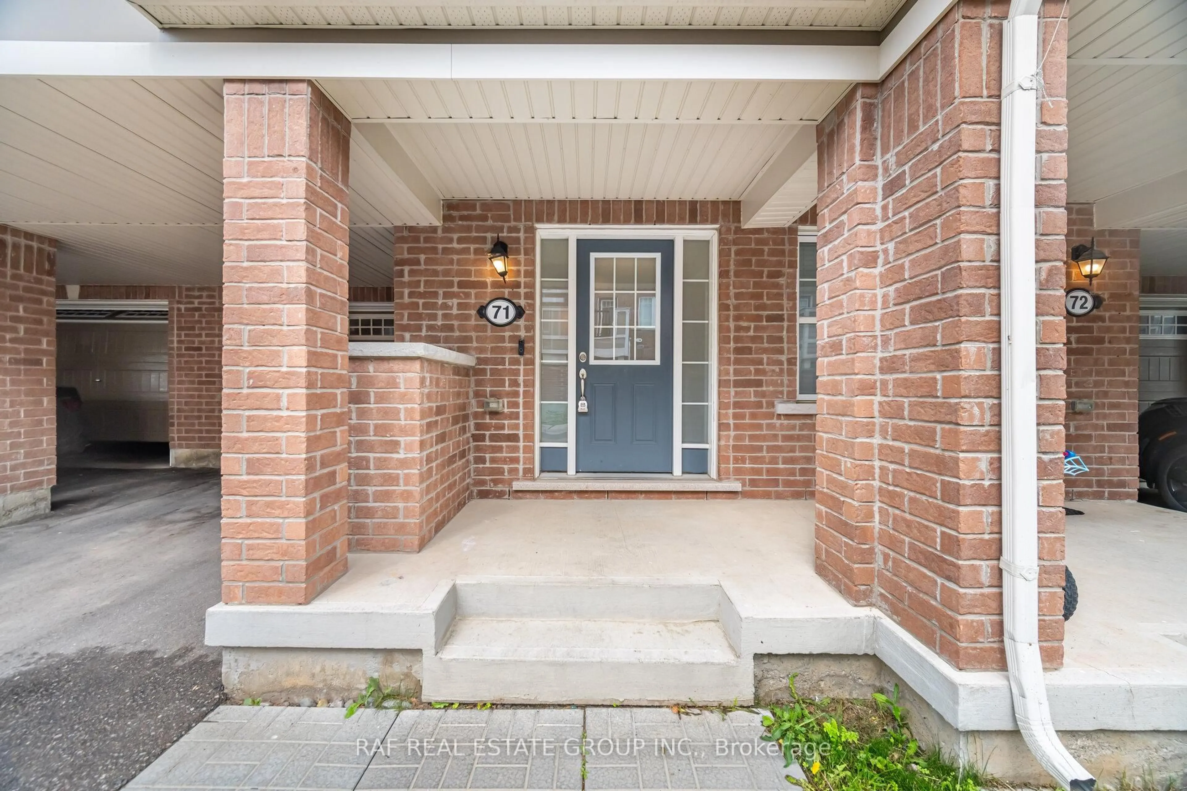 Home with brick exterior material, street for 1000 Asleton Blvd #71, Milton Ontario L9T 9L5