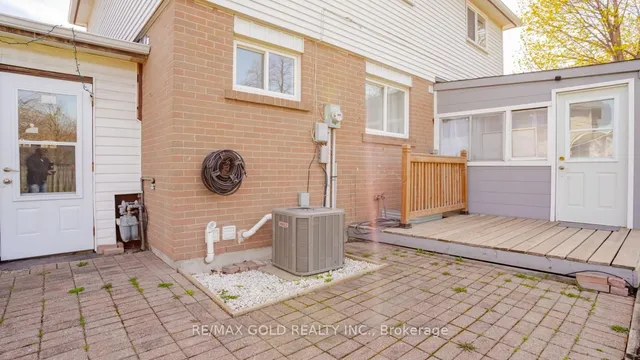 Additional image 39 of 44 DUNBLAINE Cres