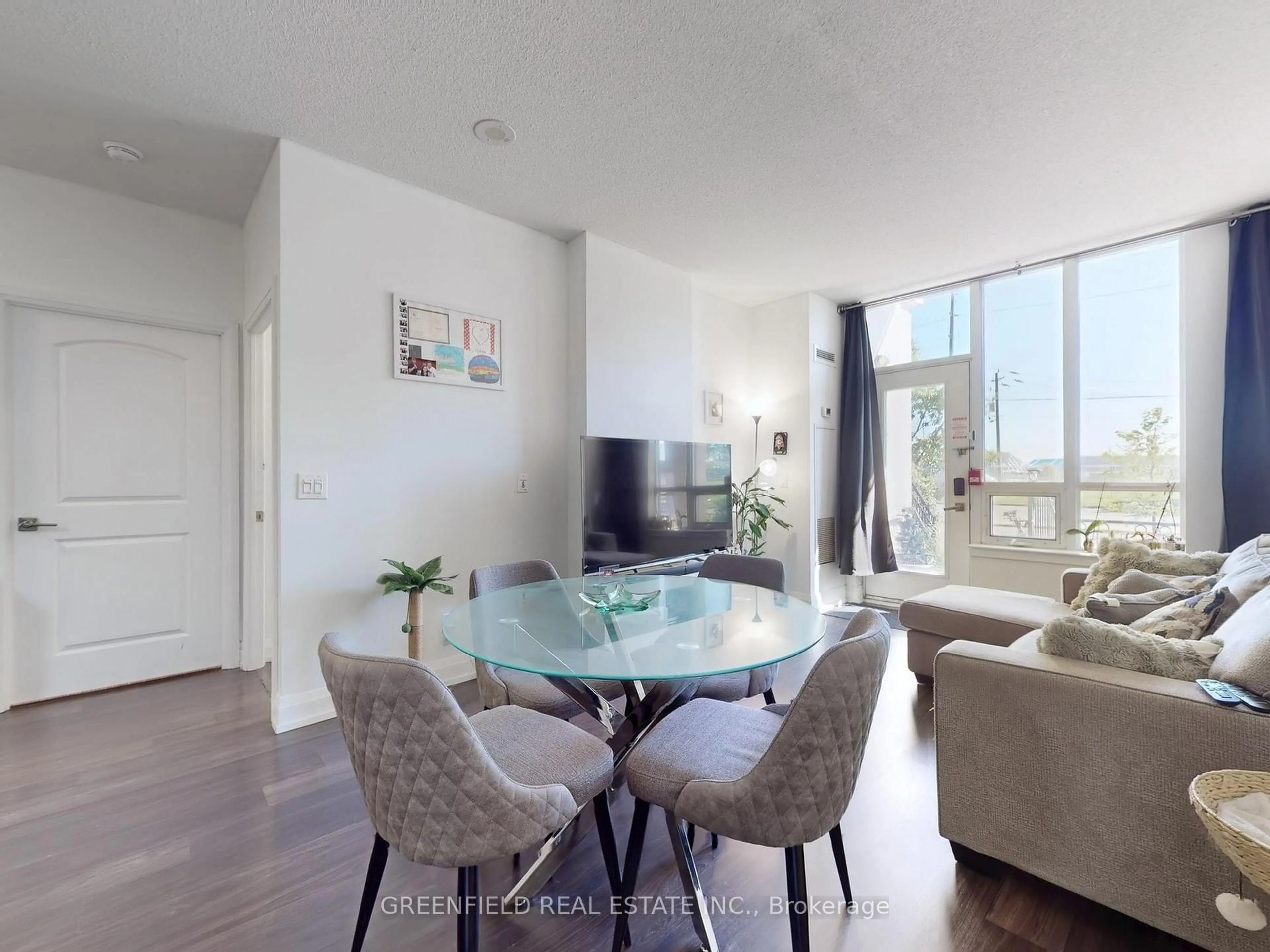 Living room with furniture, unknown for 1070 Sheppard Ave #110, Toronto Ontario M3J 0G8