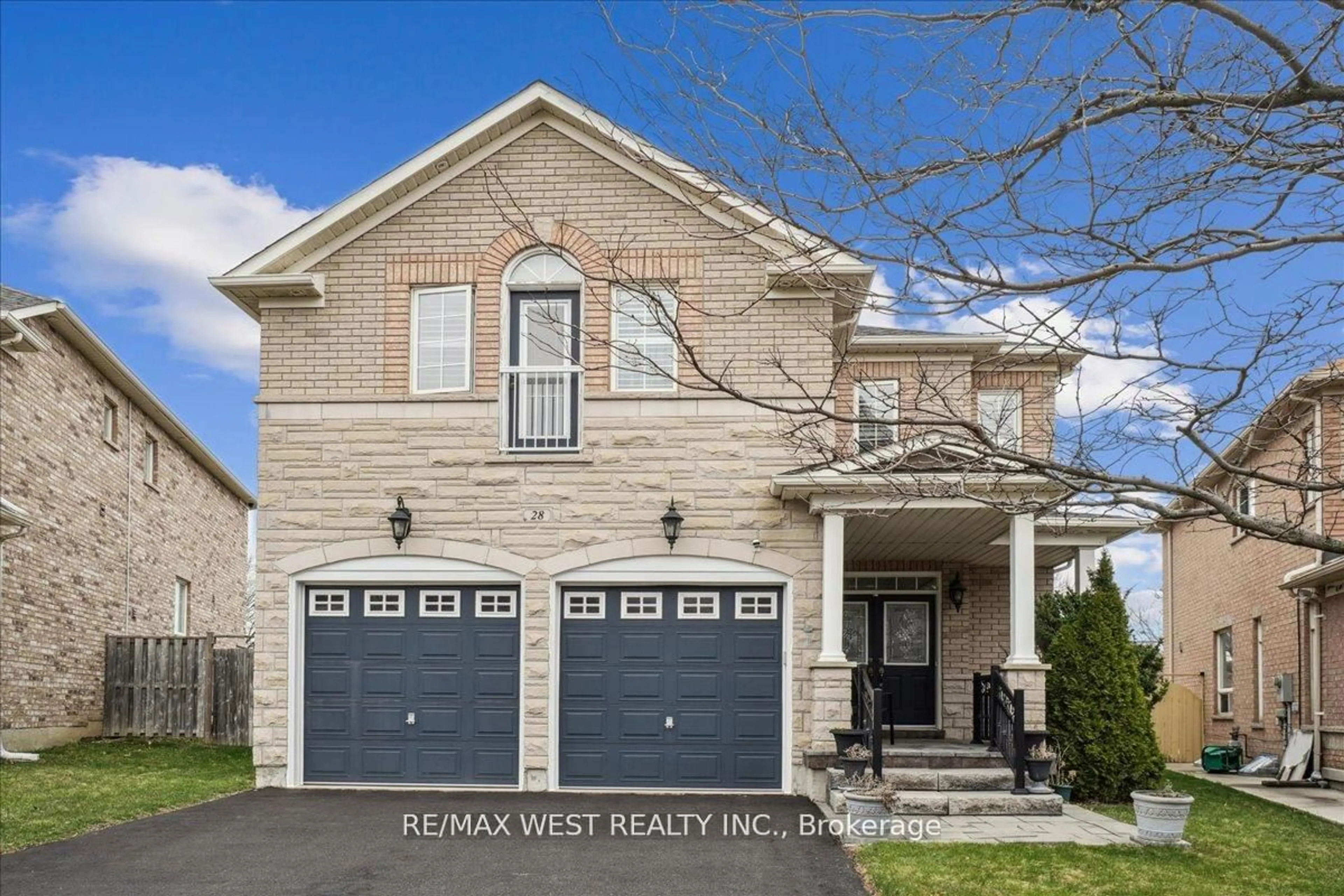 Home with brick exterior material, street for 28 Showboat Cres, Brampton Ontario L6V 4R5