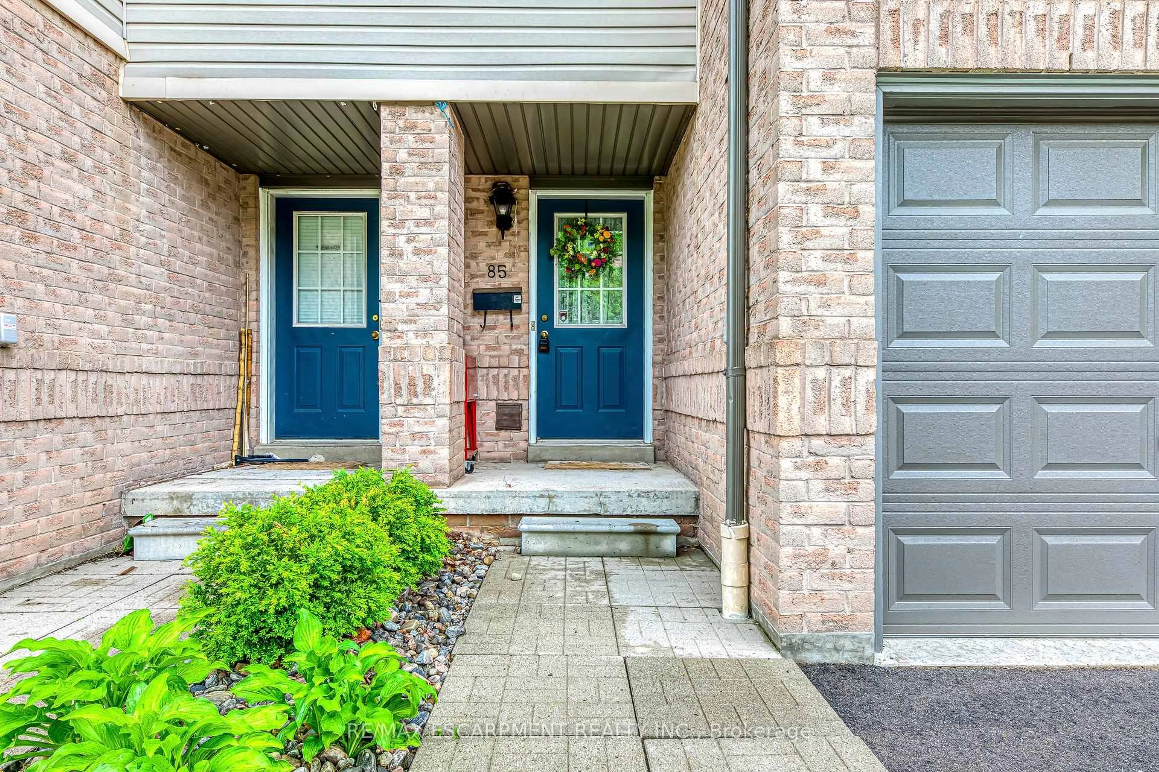 Home with brick exterior material, street for 4600 Kimbermount Ave #85, Mississauga Ontario L5M 5W7