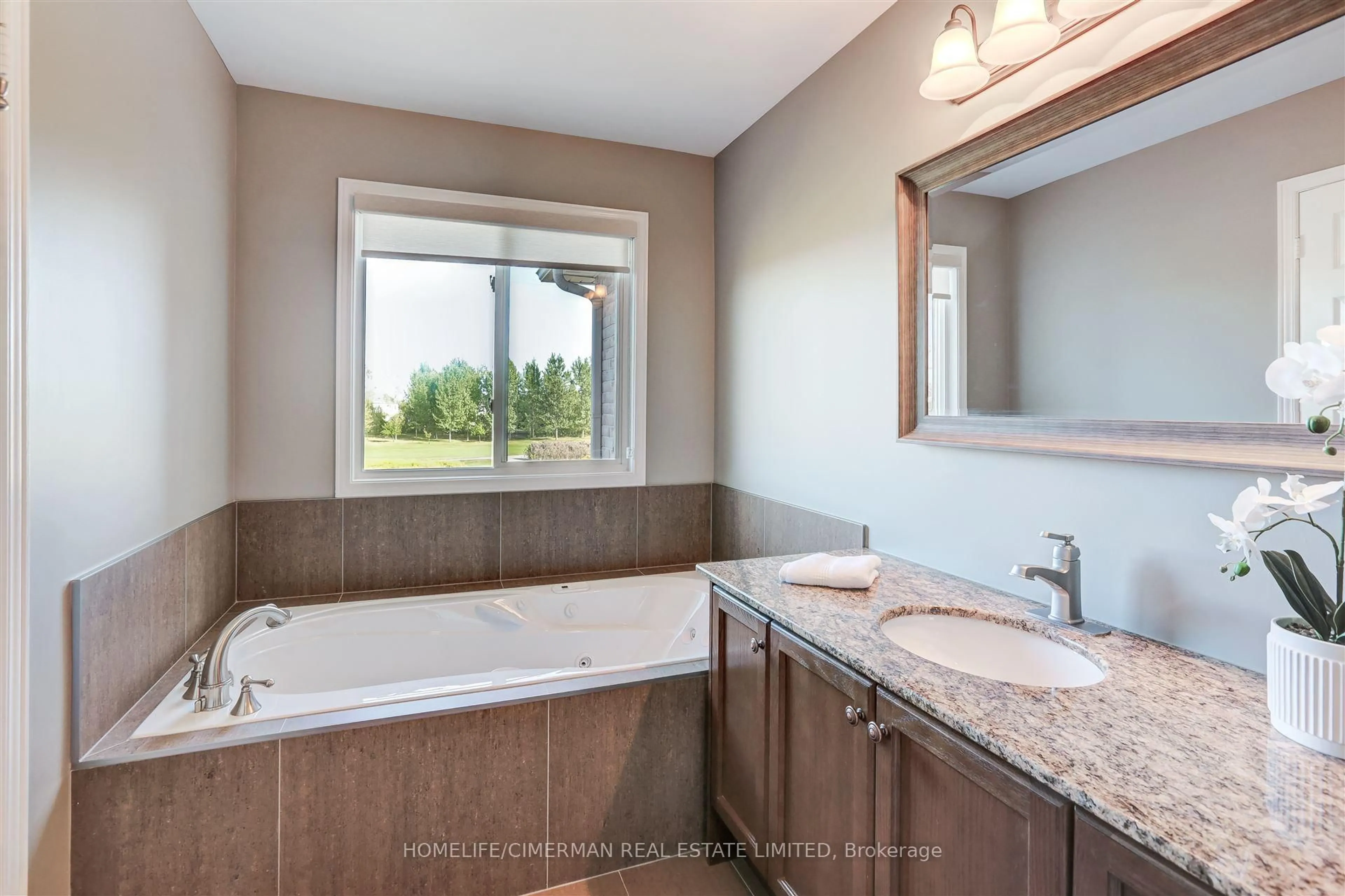 Contemporary bathroom, ceramic/tile floor for 4136 Rawlins Common, Burlington Ontario L7M 0B5