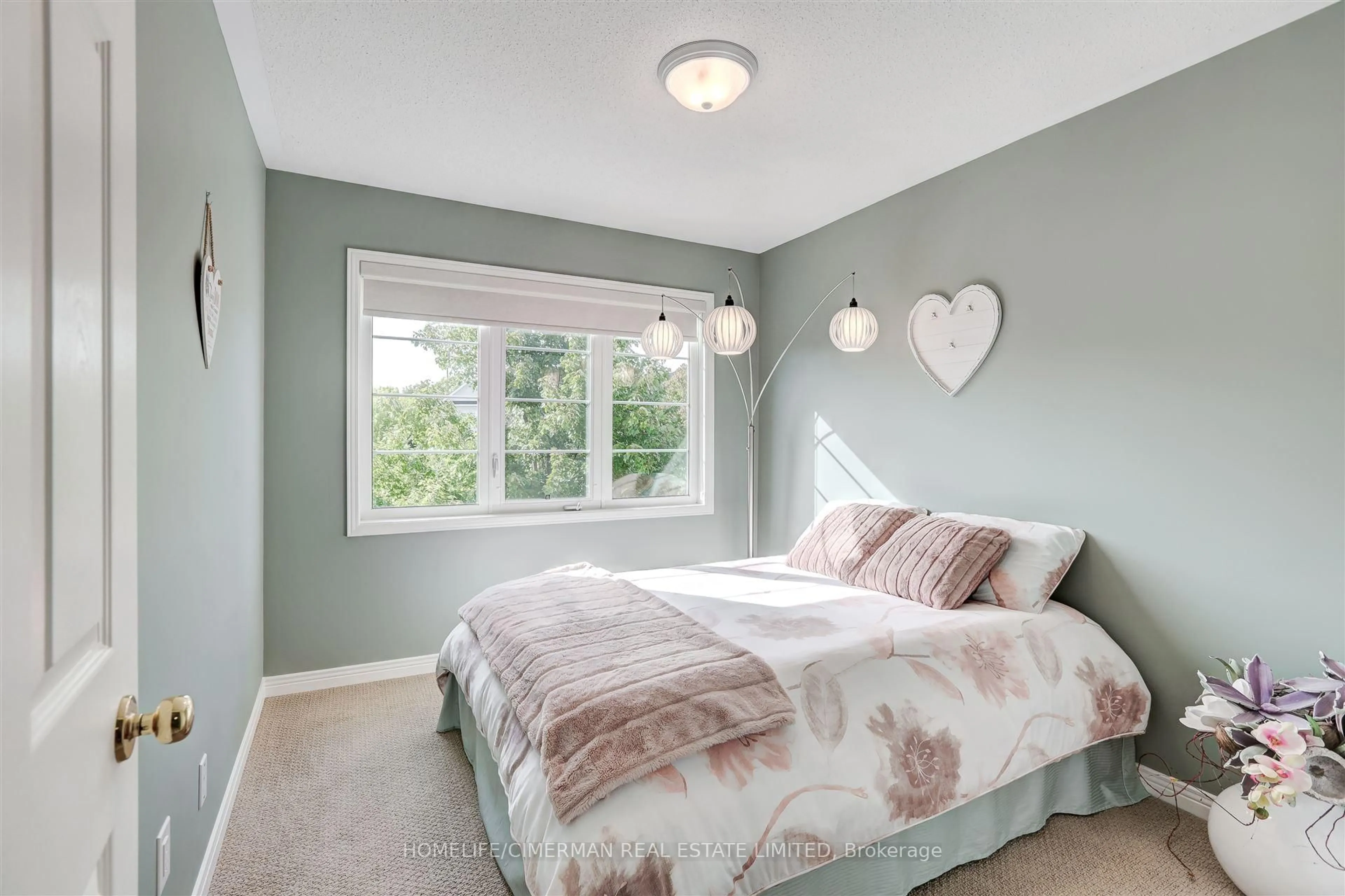 Bedroom with bed, unknown for 4136 Rawlins Common, Burlington Ontario L7M 0B5
