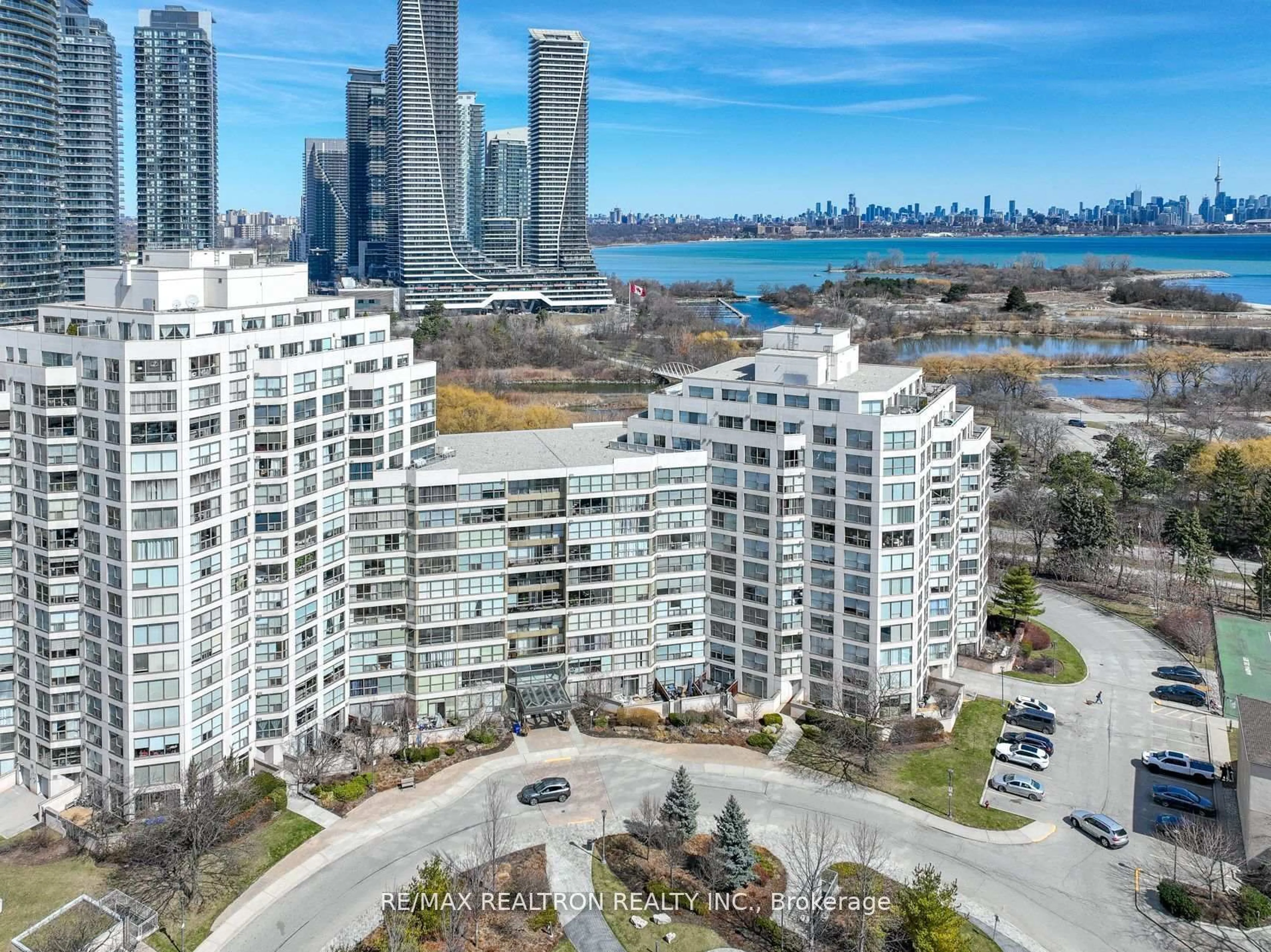 A pic from outside/outdoor area/front of a property/back of a property/a pic from drone, city buildings view from balcony for 2261 Lake Shore Blvd #220, Toronto Ontario M8V 3X1
