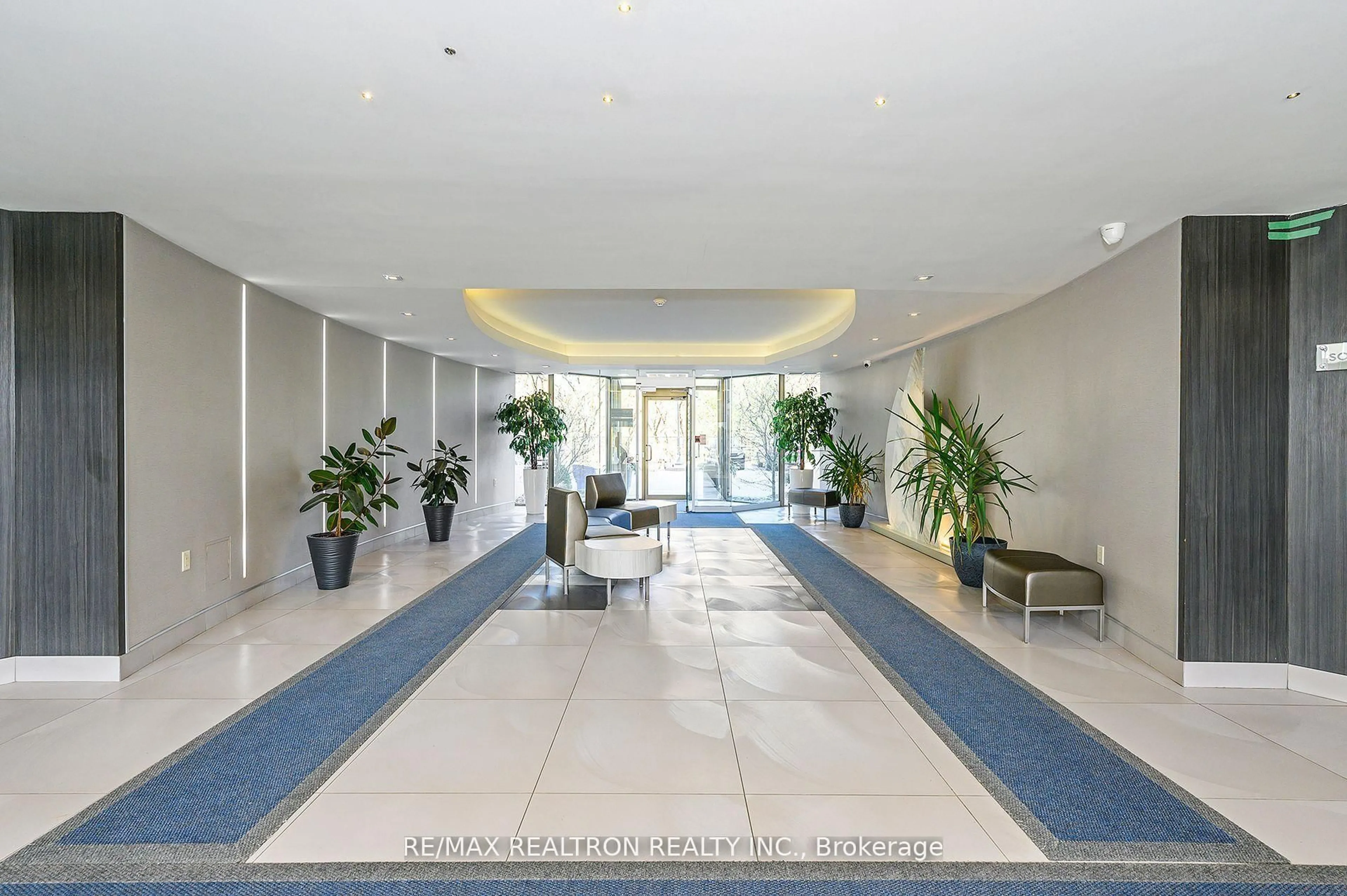 Unknown for 2261 Lake Shore Blvd #220, Toronto Ontario M8V 3X1
