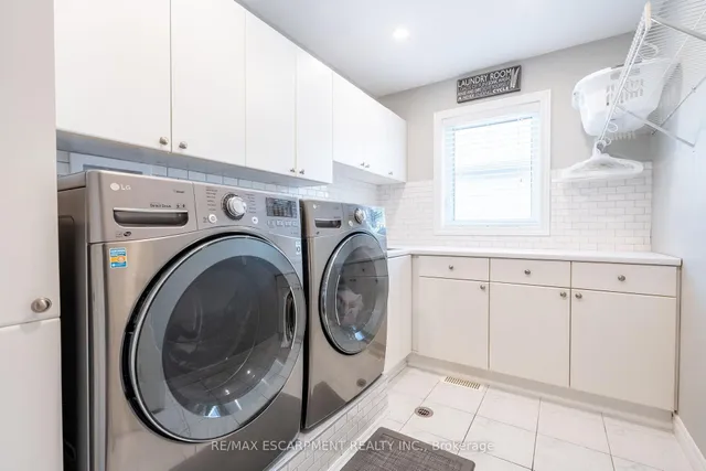 Additional property image - 2162 Heidi Ave