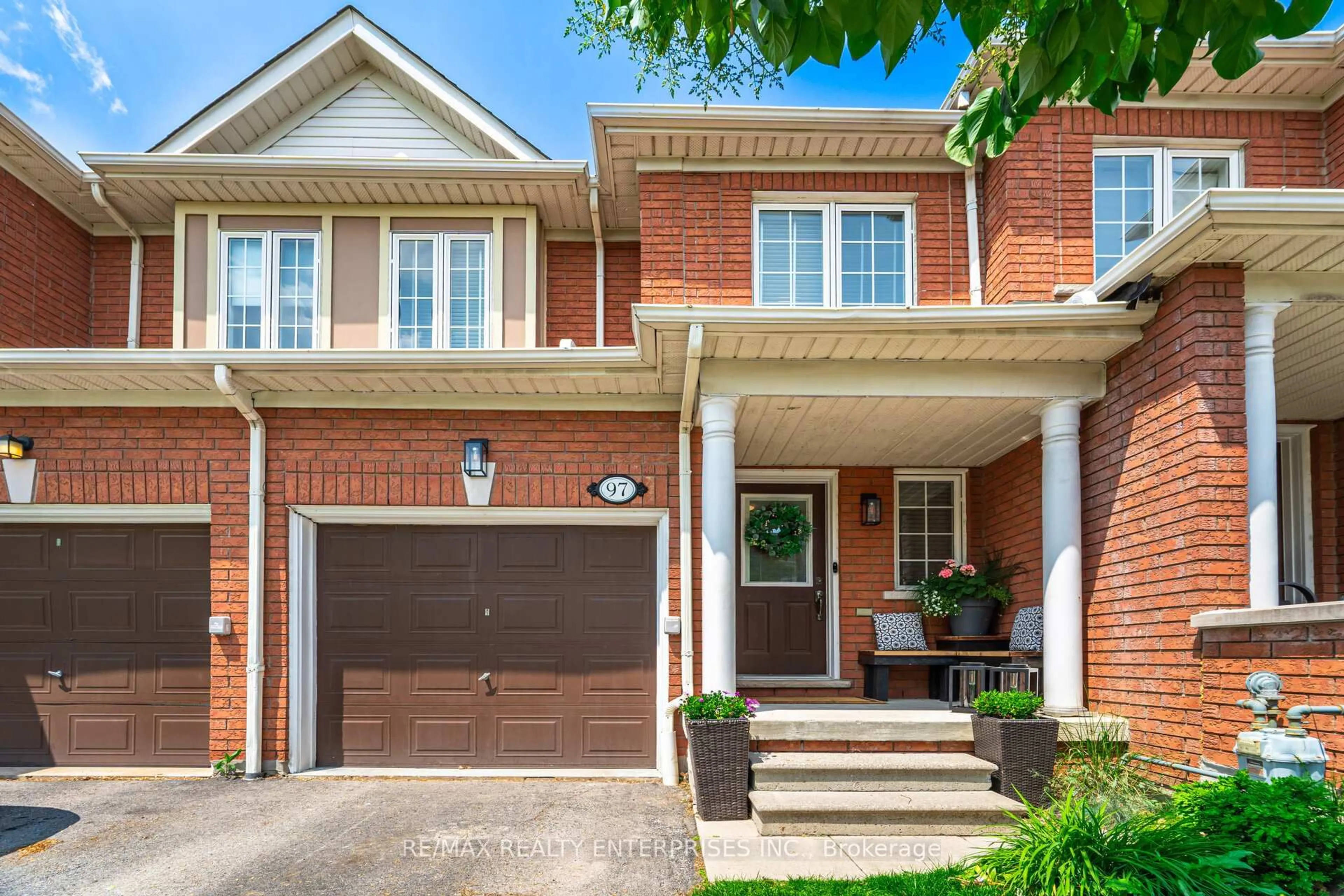 Home with brick exterior material, street for 770 Othello Crt, Mississauga Ontario L5W 1Y3
