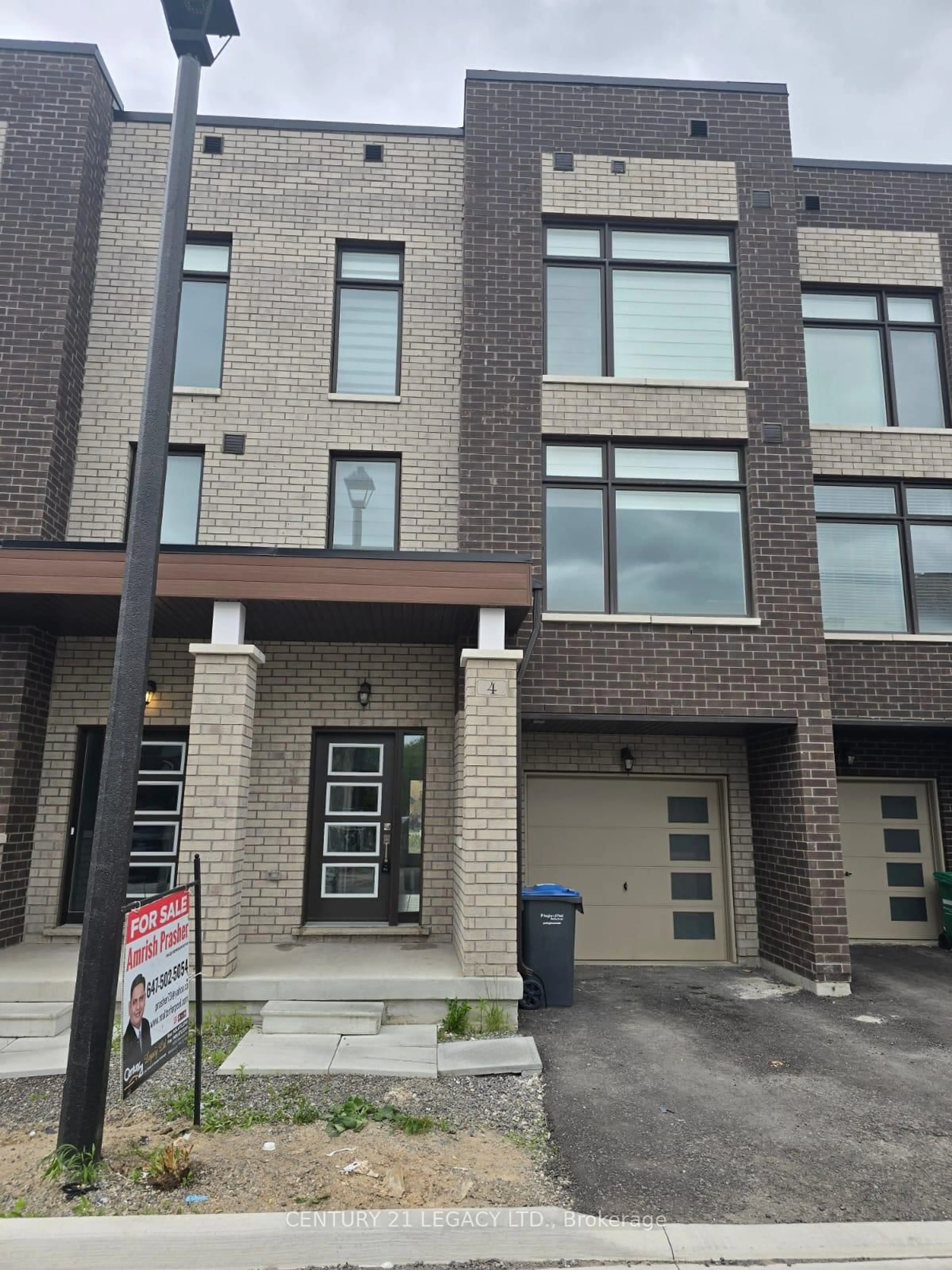 Home with brick exterior material, street for 4 Queenpost Dr, Brampton Ontario L6X 0B2