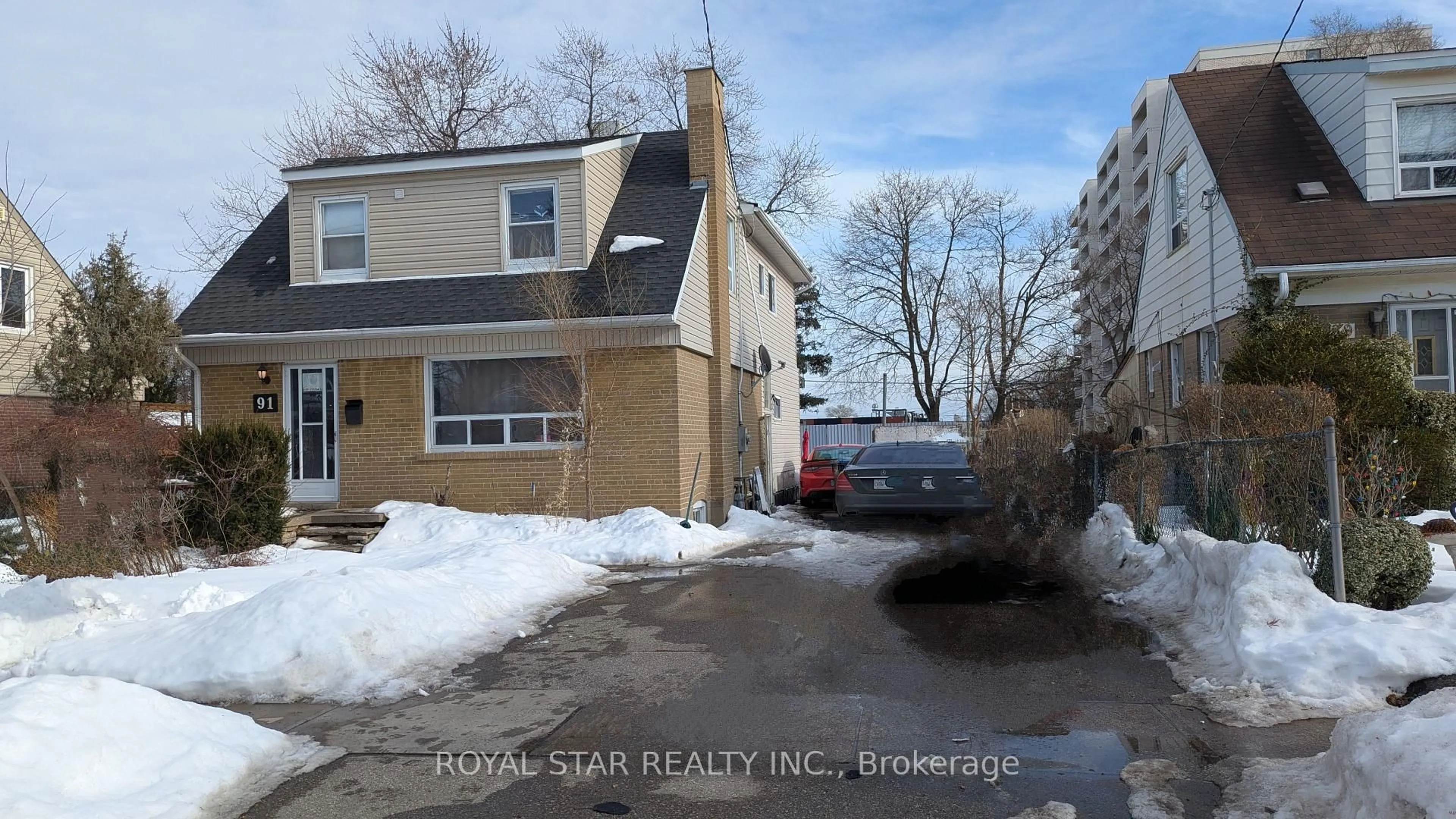 Unknown for 91 McCaul St, Brampton Ontario L6V 1J5