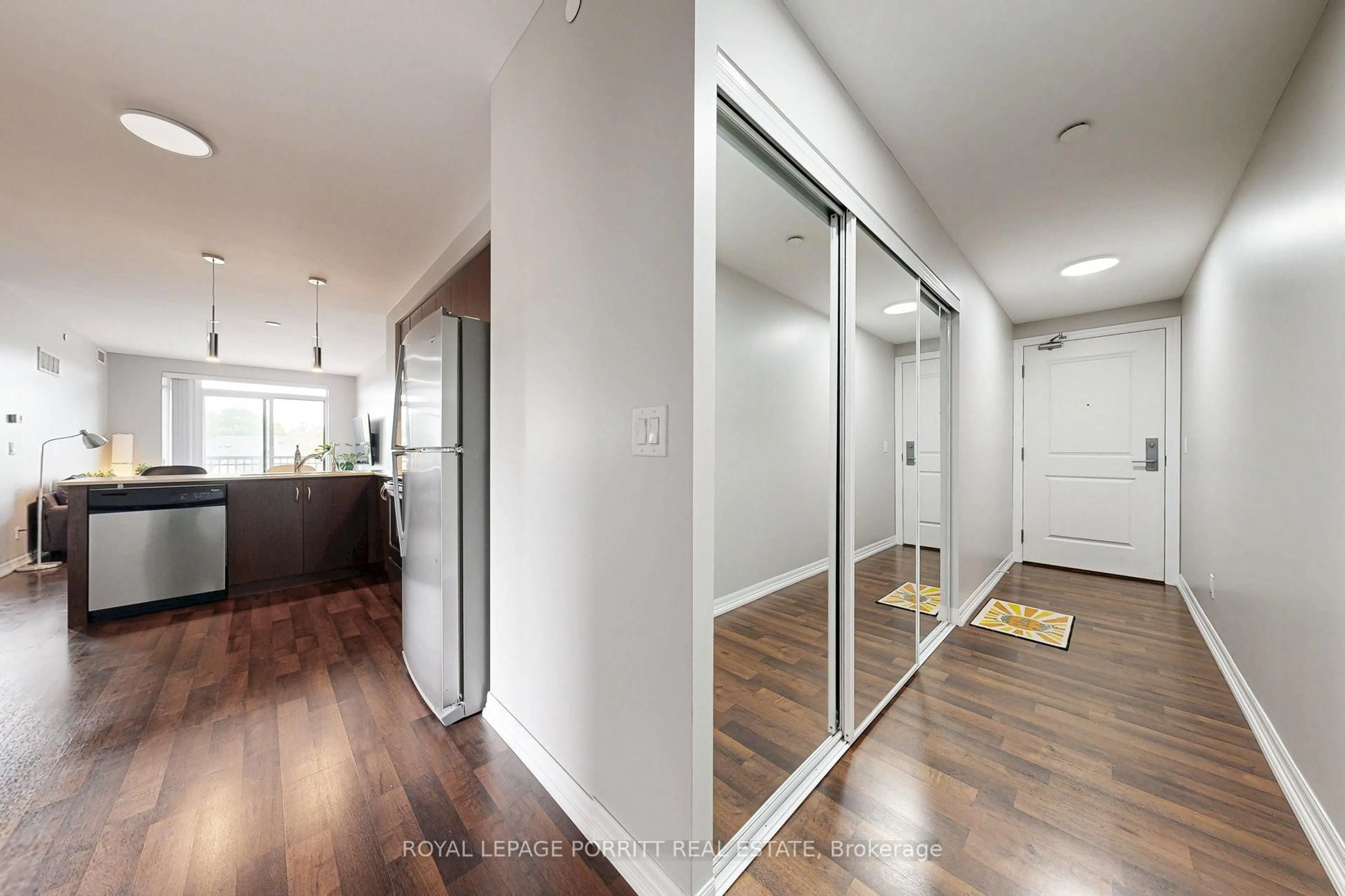 Unknown for 3563 Lake Shore Blvd #404, Toronto Ontario M8W 0A3