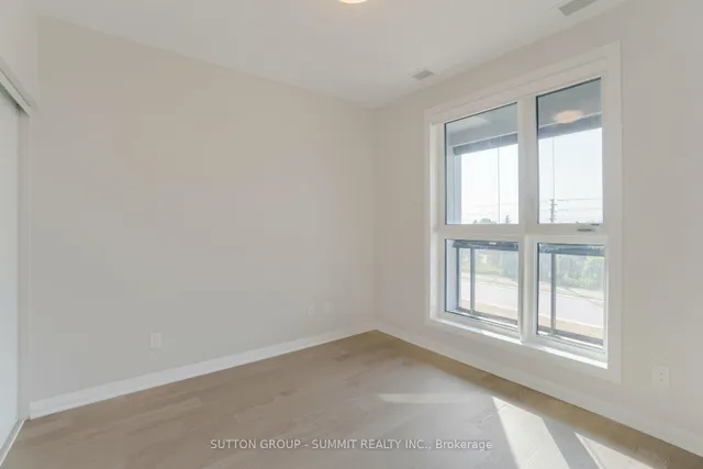 Additional property image - 95 DUNDAS St Unit 210