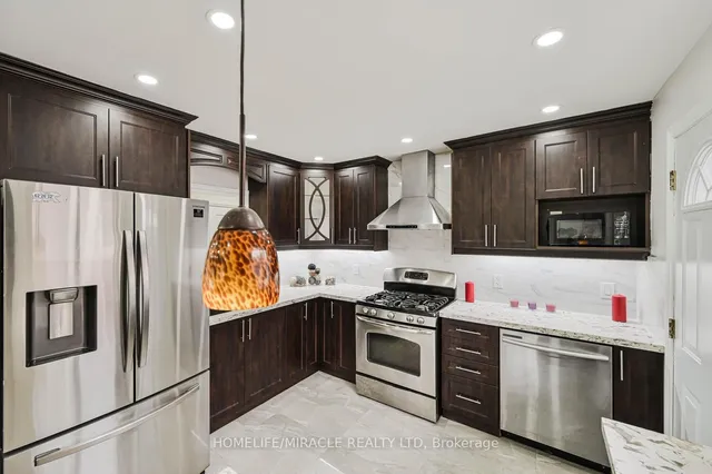 Additional image 28 of 159 Taysham Cres
