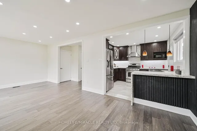 Additional image 34 of 159 Taysham Cres