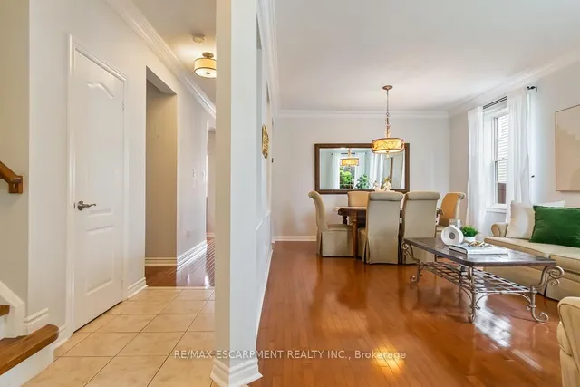Additional property image - 7107 Appletree Lane