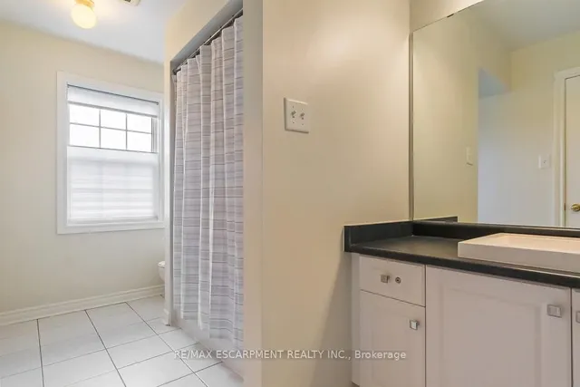 Additional property image - 7107 Appletree Lane