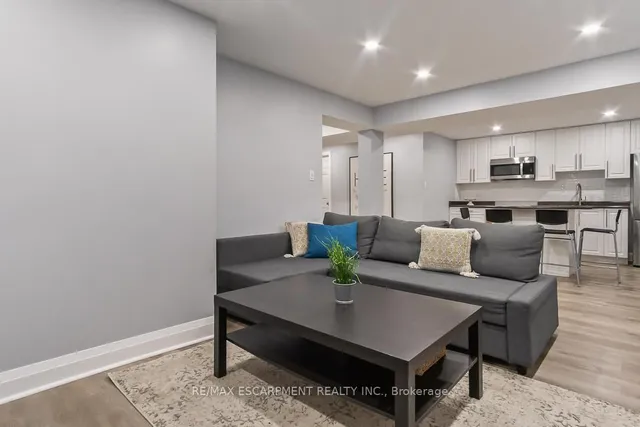 Additional property image - 7107 Appletree Lane