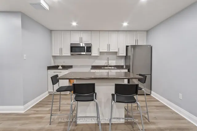 Additional property image - 7107 Appletree Lane