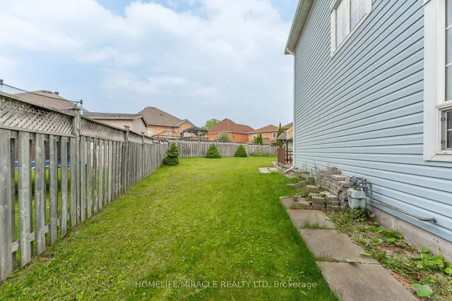 Additional image 37 of 56 Viceroy Cres