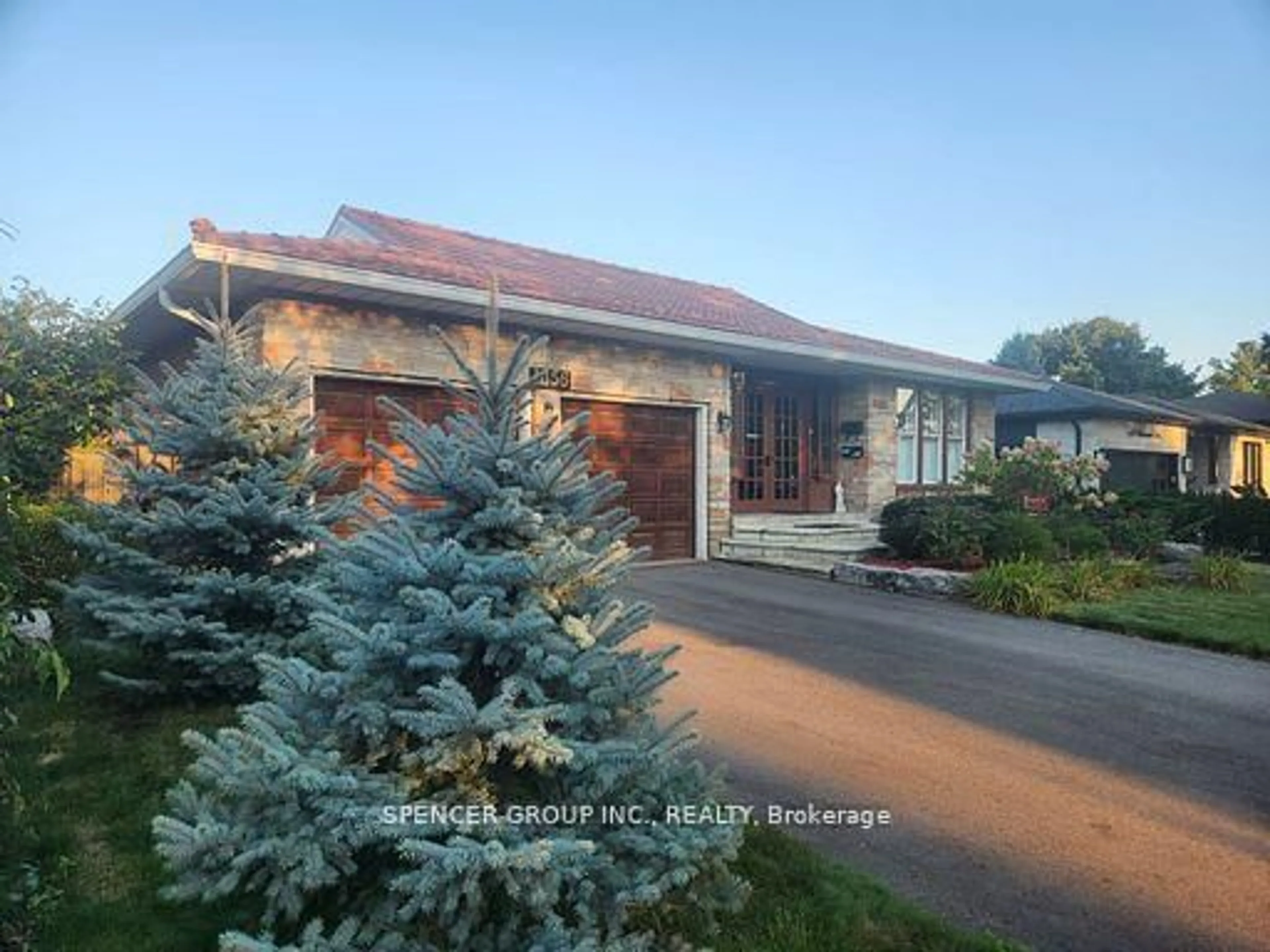 Home with brick exterior material, unknown for 1856 Briarcrook Cres, Mississauga Ontario L4X 1X4
