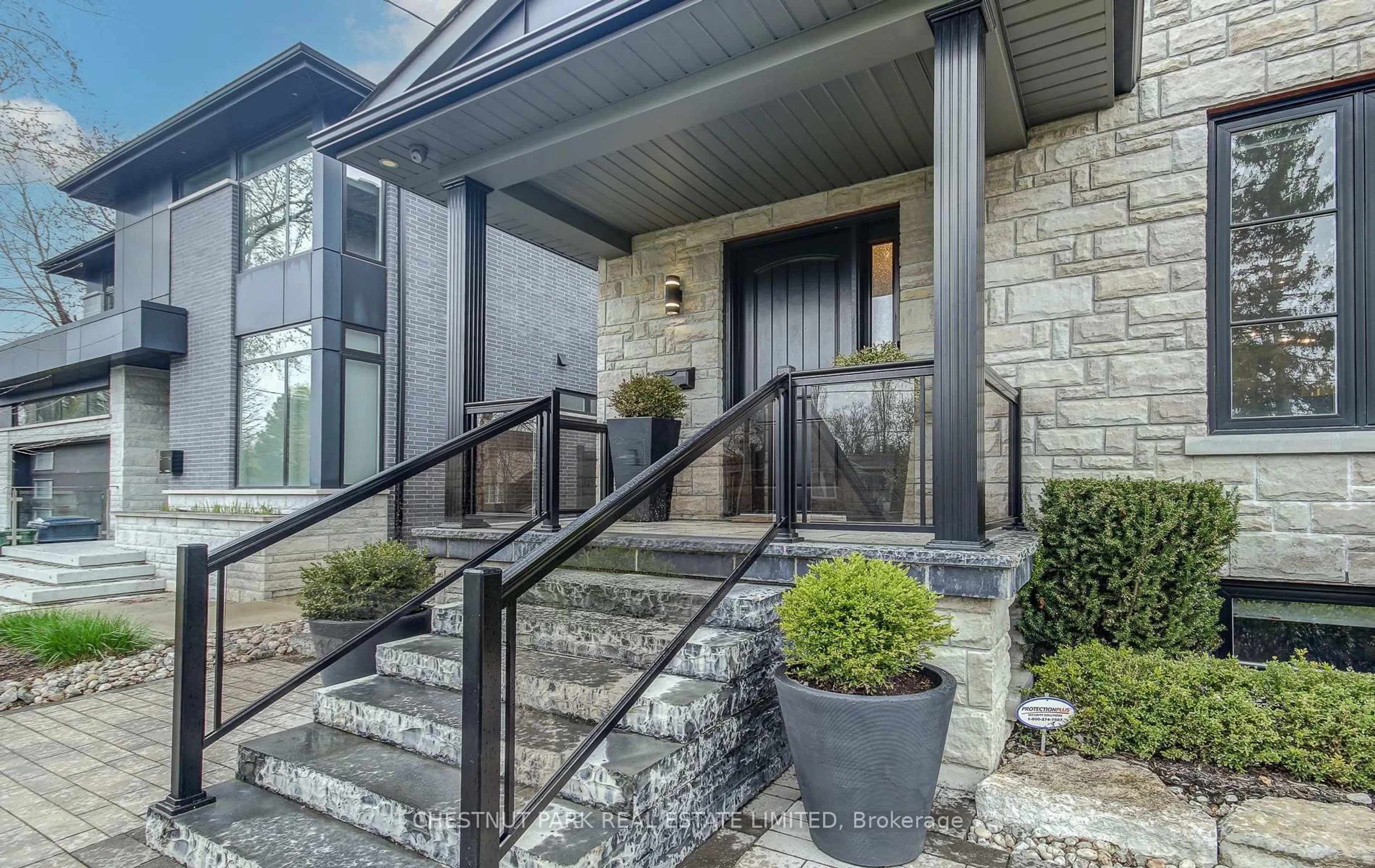 Unknown for 22 Lesmar Dr, Toronto Ontario M9B 2V1