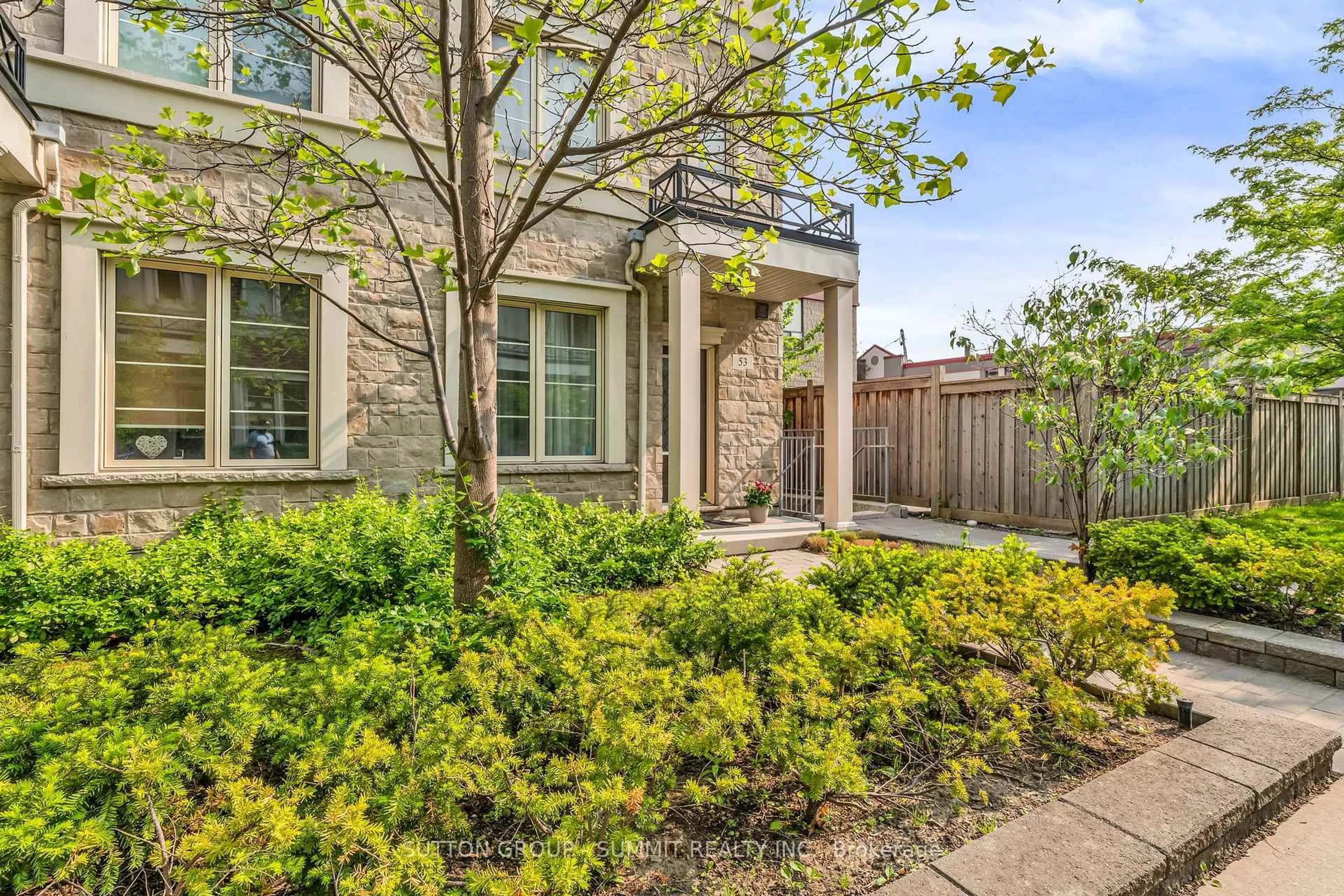 Home with brick exterior material, street for 636 Evans Ave #53, Toronto Ontario M8W 2W6