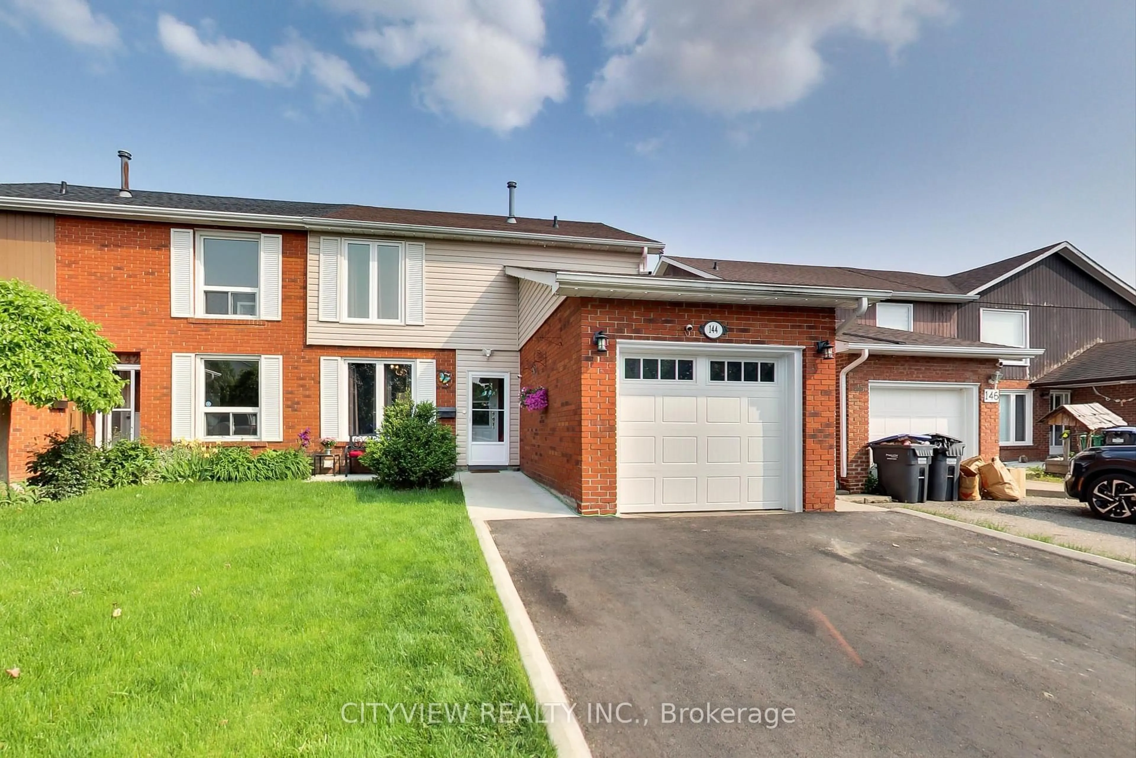 Home with brick exterior material, street for 144 Primrose Cres, Brampton Ontario L6Z 1E3