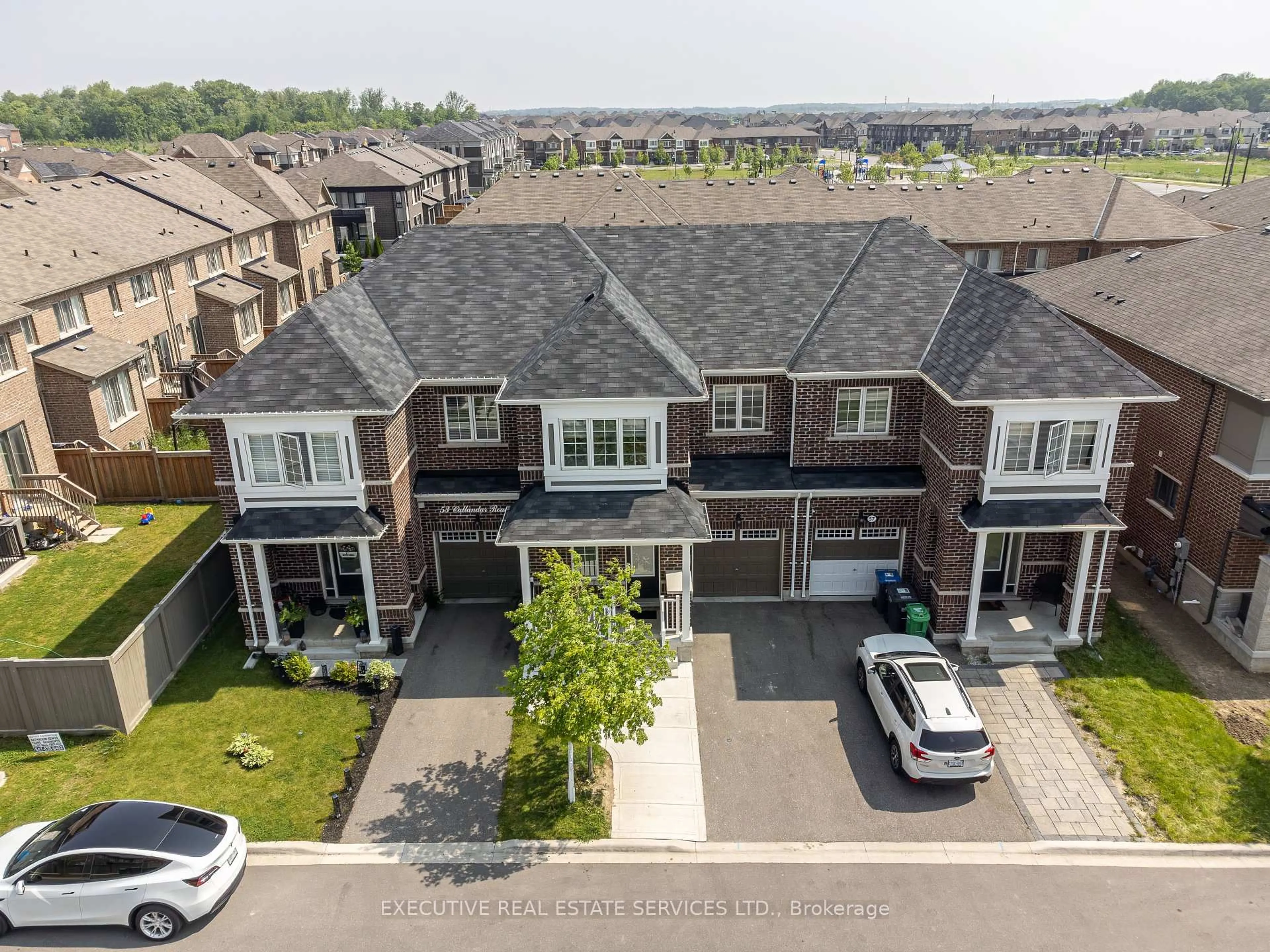 A pic from outside/outdoor area/front of a property/back of a property/a pic from drone, street for 55 Callandar Rd, Brampton Ontario L7A 5E2