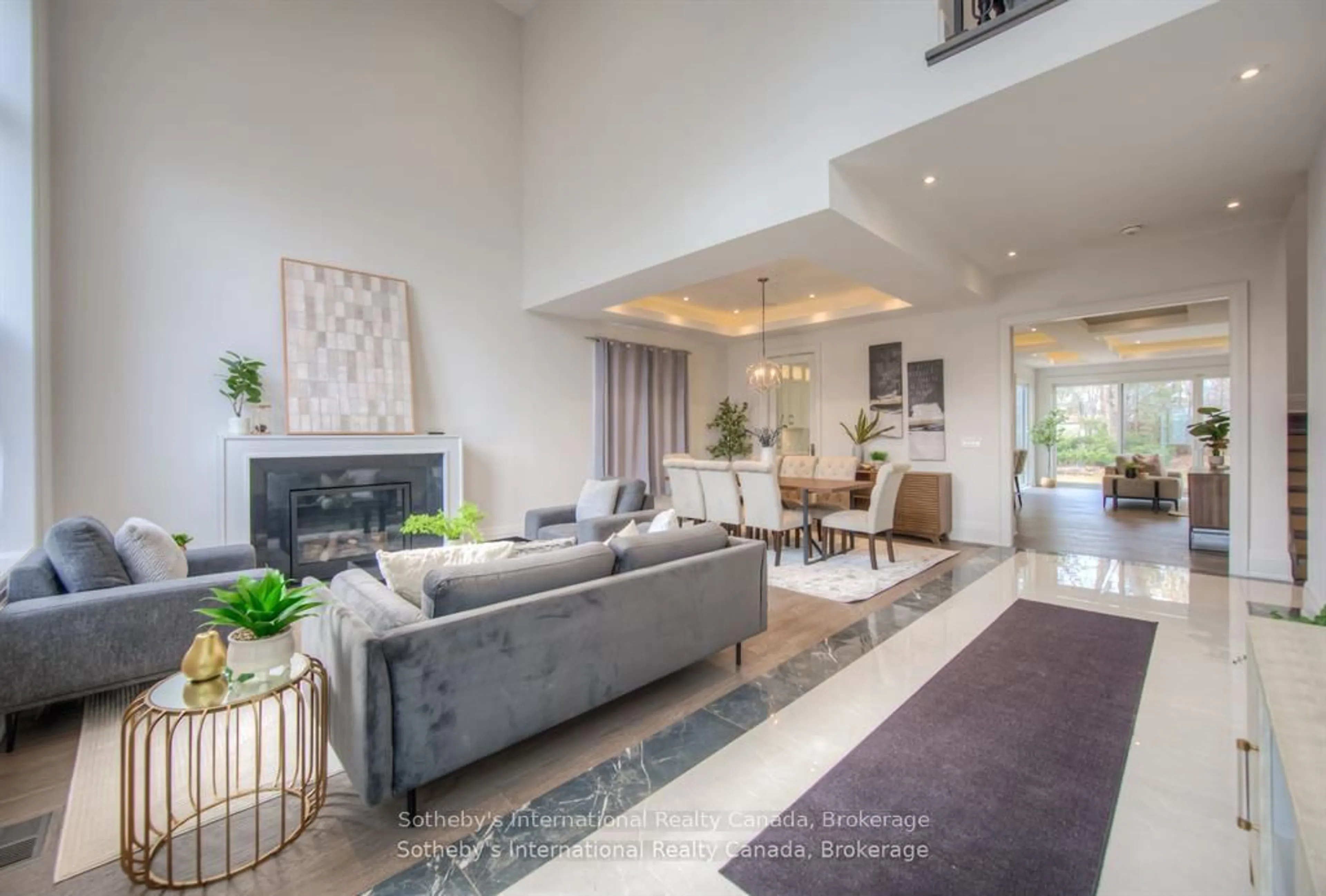 Living room with furniture, unknown for 2457 Ventura Dr, Oakville Ontario L6L 2H5