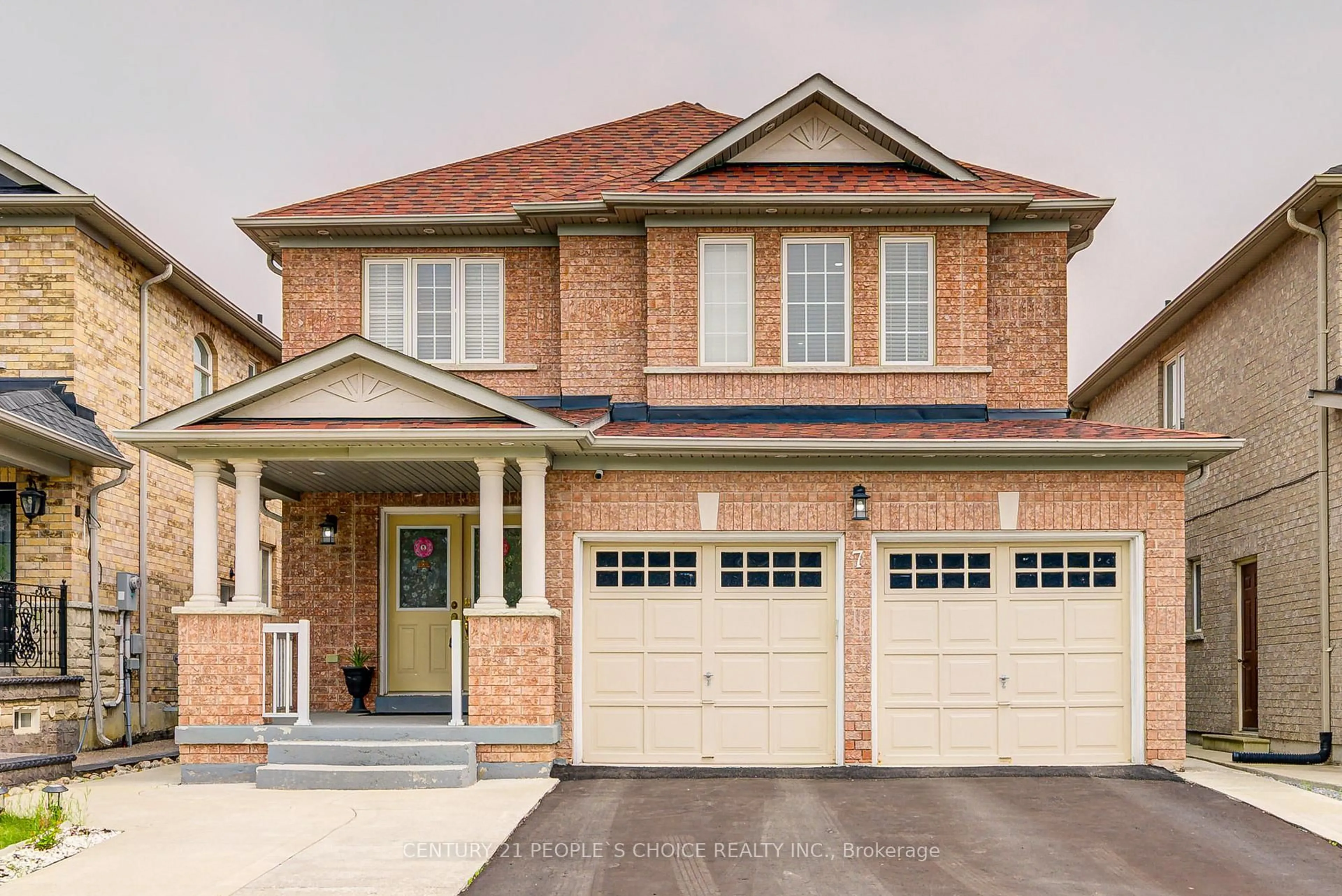Home with brick exterior material, street for 7 Heathbrook Ave, Brampton Ontario L6P 2N1