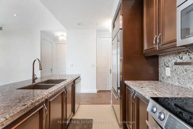 Additional image 32 of 50 Absolute Ave Unit 4908