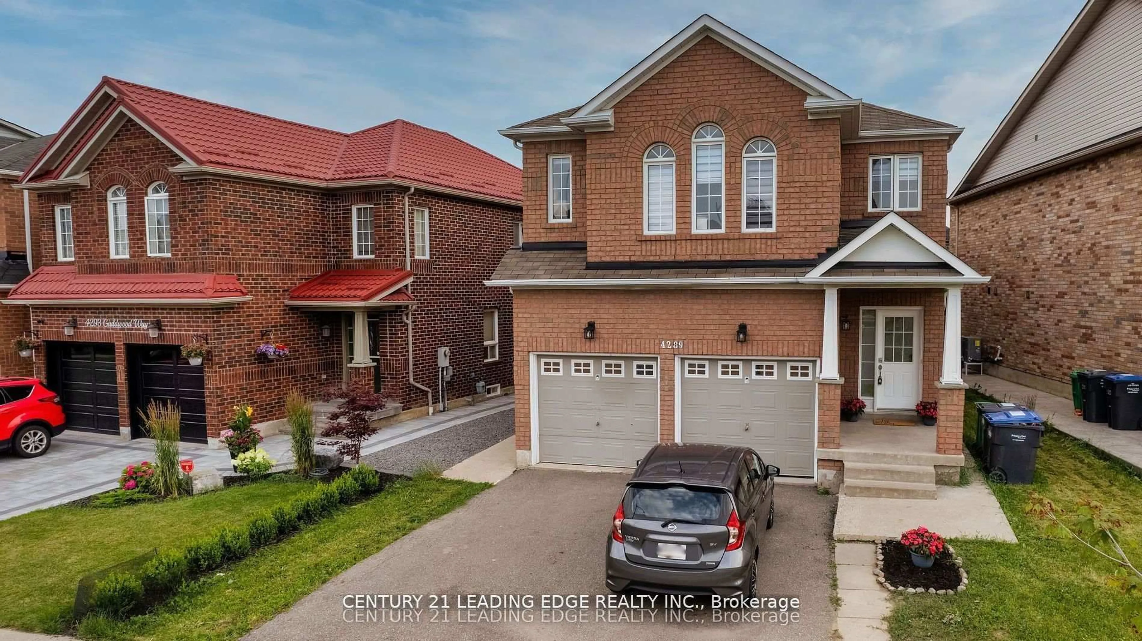 Home with brick exterior material, street for 4289 Guildwood Way, Mississauga Ontario L5R 0A7