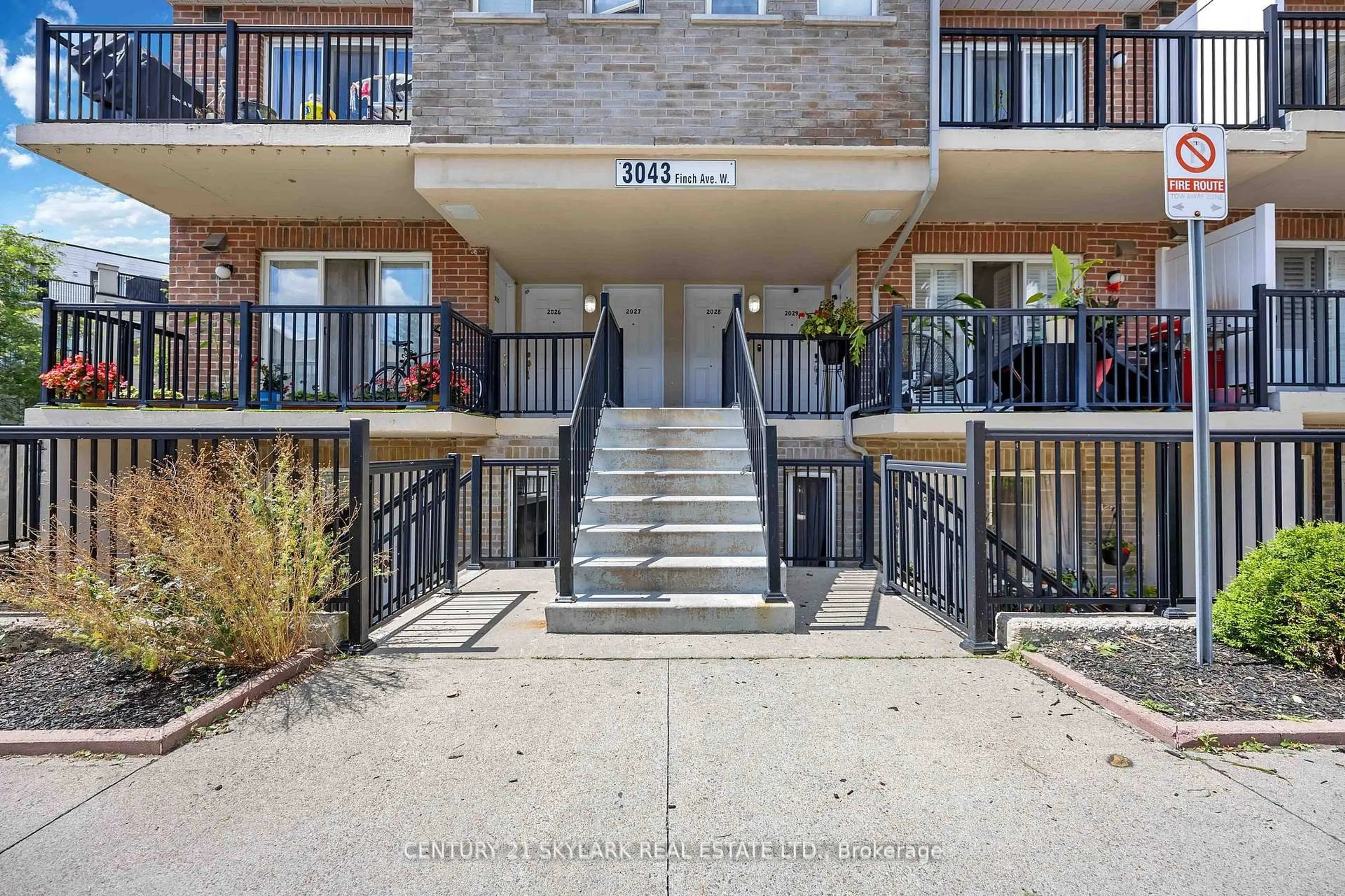 Unknown for 3043 Finch Ave #2027, Toronto Ontario M9M 0A4