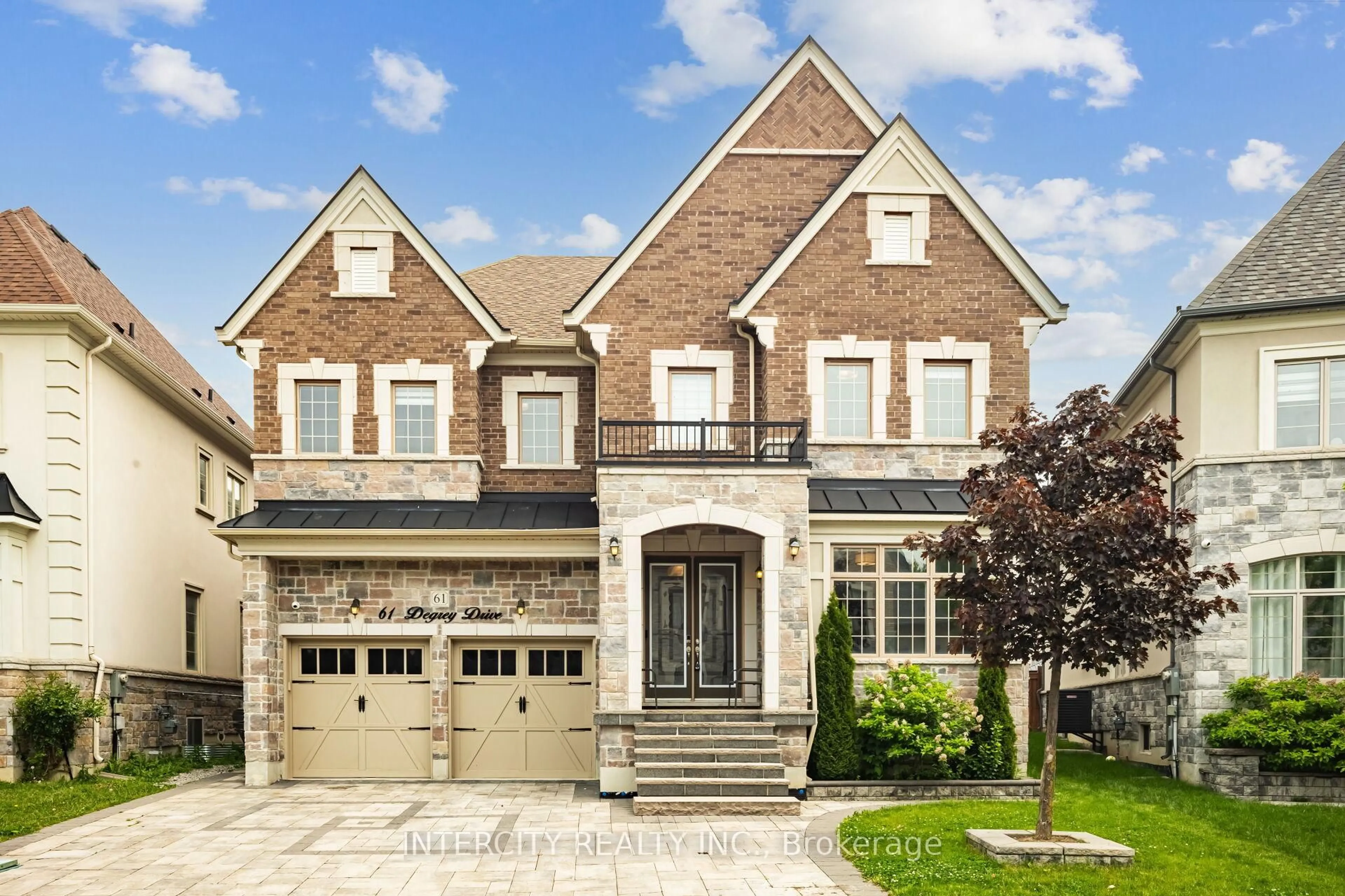 Home with brick exterior material, street for 61 Degrey Dr, Brampton Ontario L6P 4L7