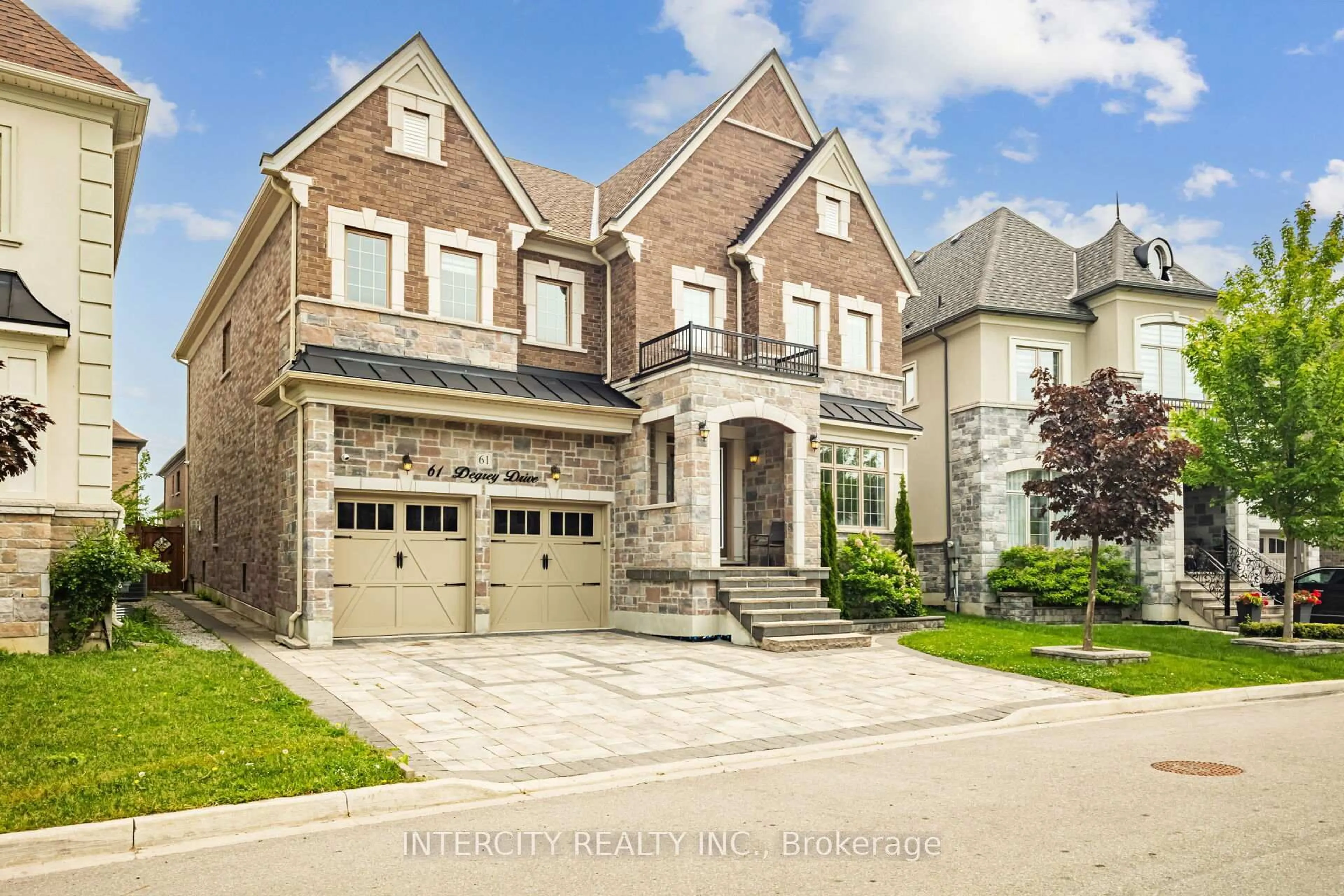Home with brick exterior material, street for 61 Degrey Dr, Brampton Ontario L6P 4L7