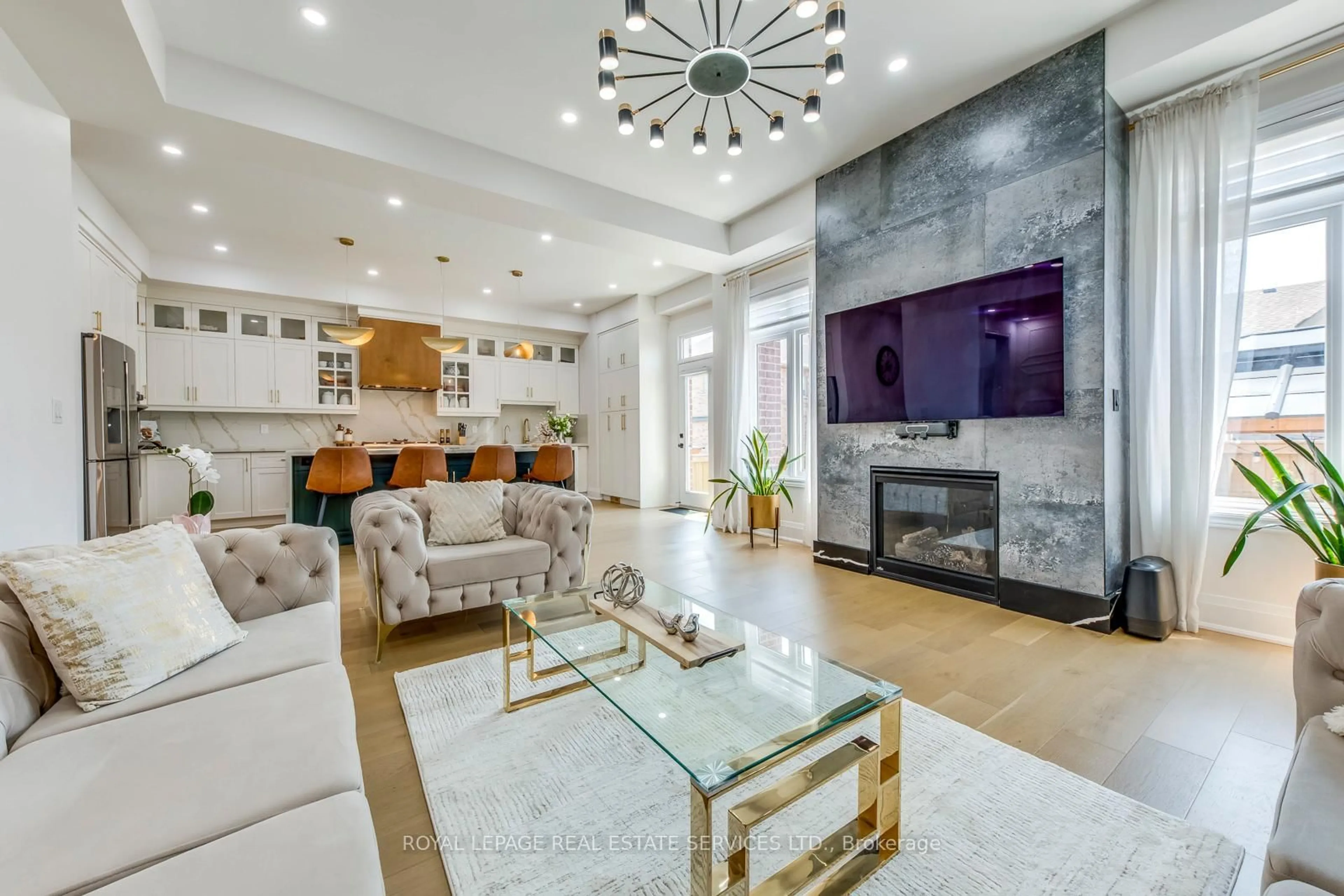 Unknown for 3450 Post Rd, Oakville Ontario L6H 0Y9