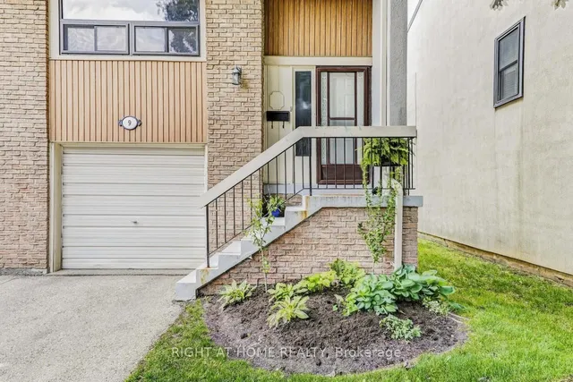 Property image for 9 Ashton Cres Unit 9