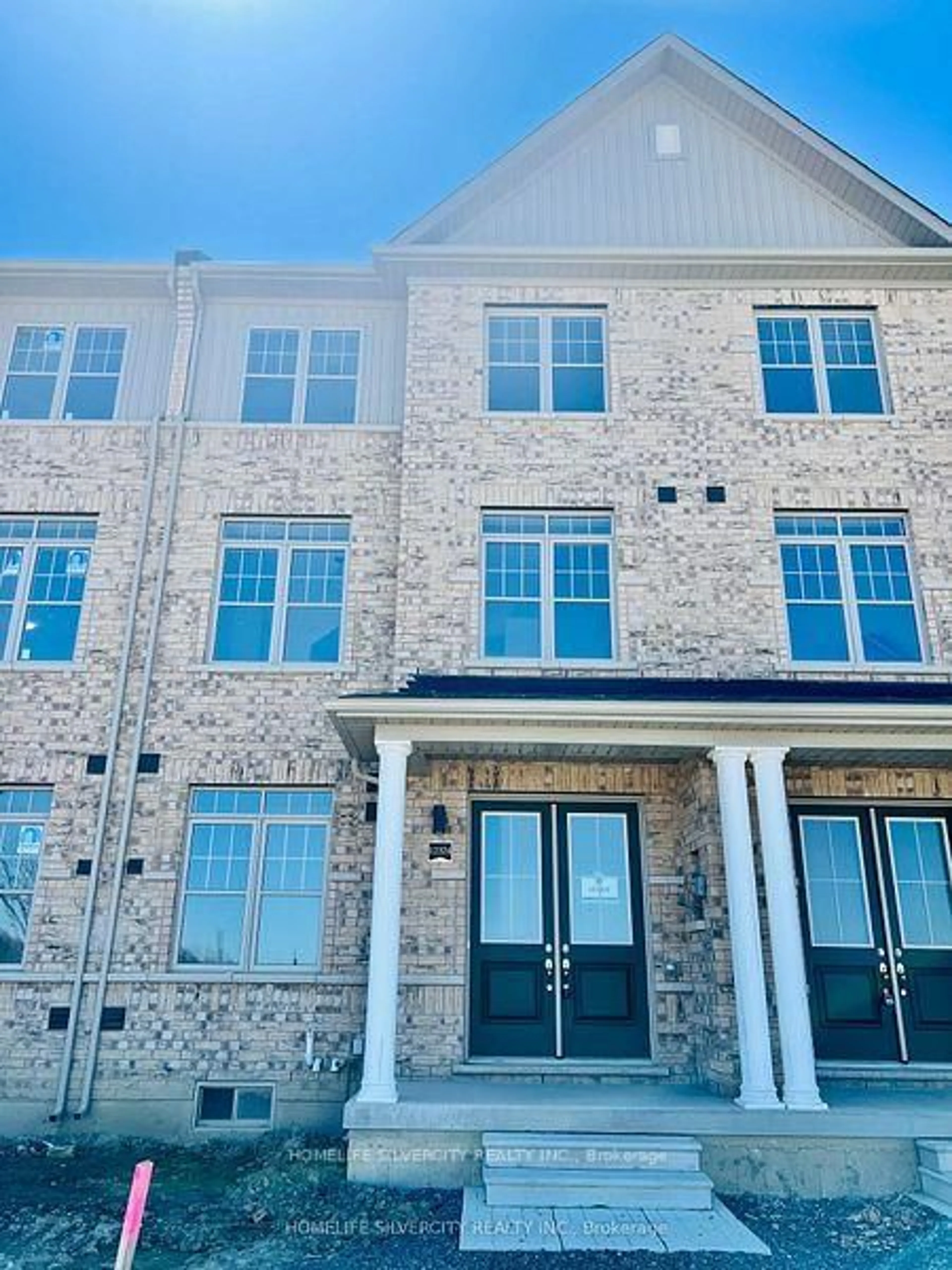 Home with brick exterior material, building for 12324 Mclaughlin Rd, Caledon Ontario L7C 4L7