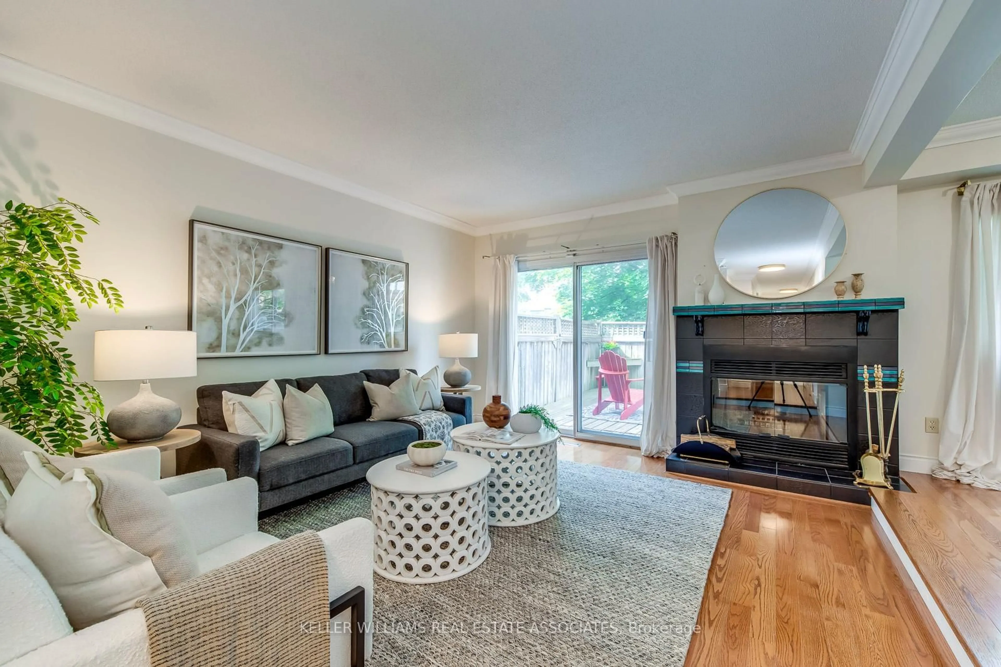 Living room with furniture, unknown for 3050 Orleans Rd #63, Mississauga Ontario L5L 5P7