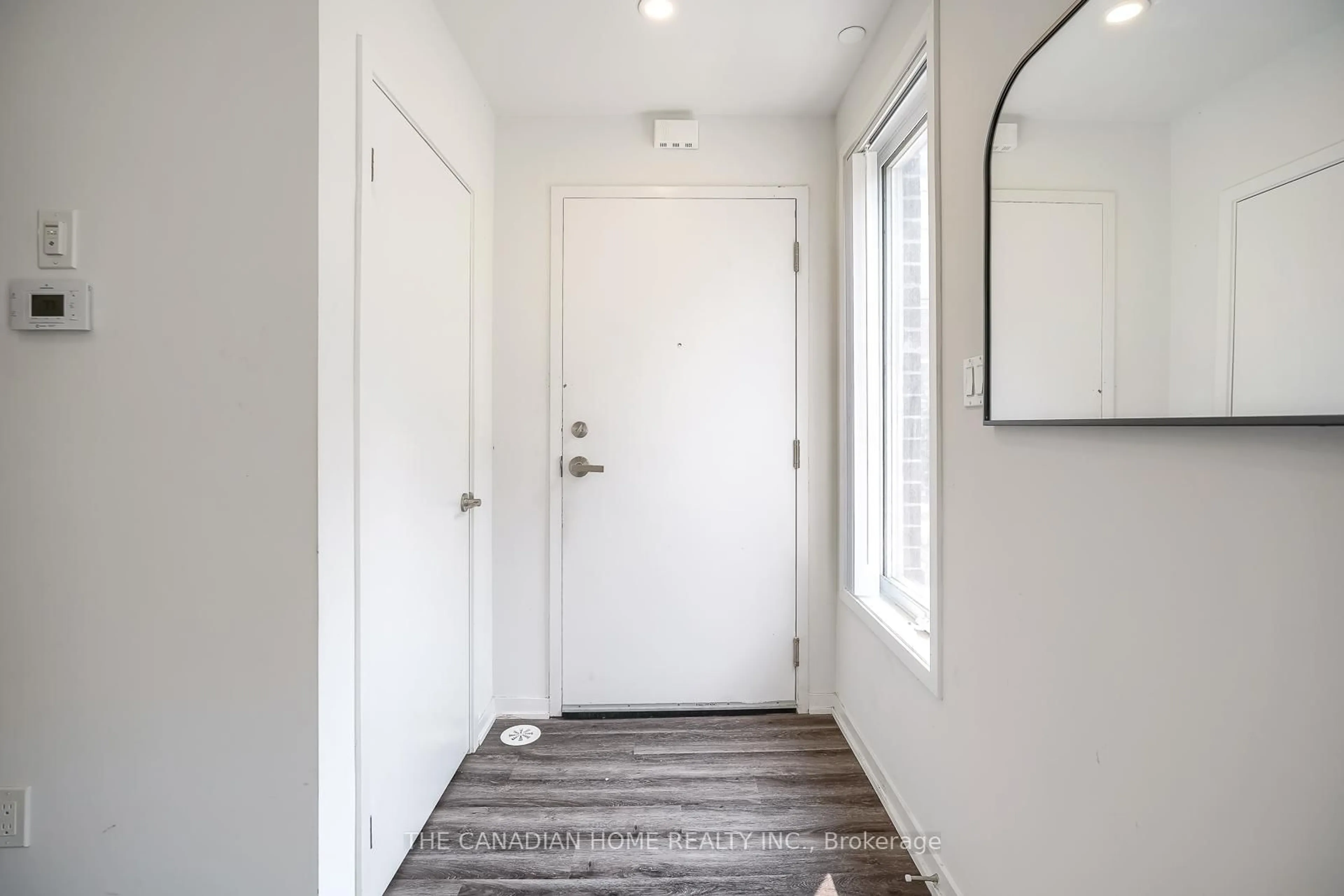 Indoor entryway for 20 WILLIAM JACKSON Way #88, Toronto Ontario M8V 0J7